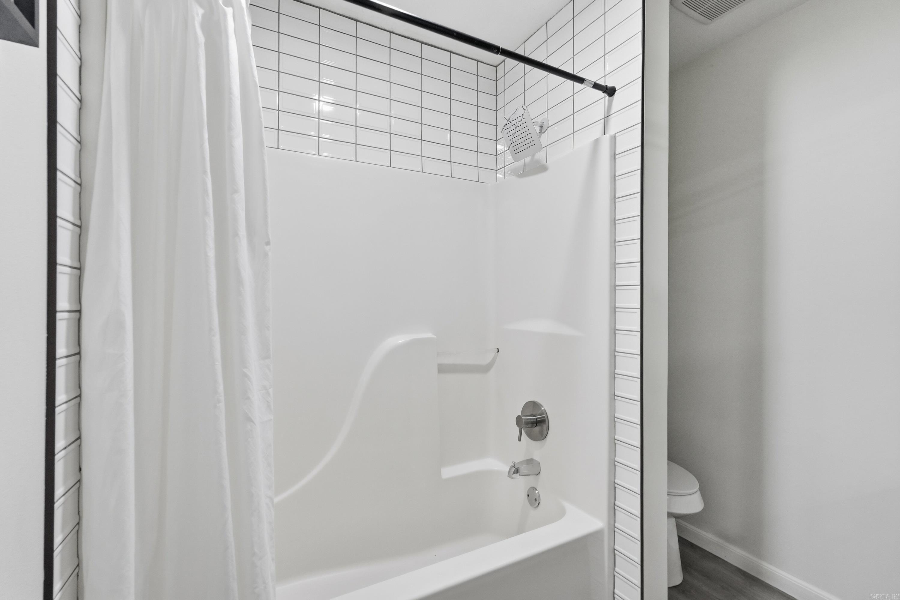 STRATFORD PLACE - Residential