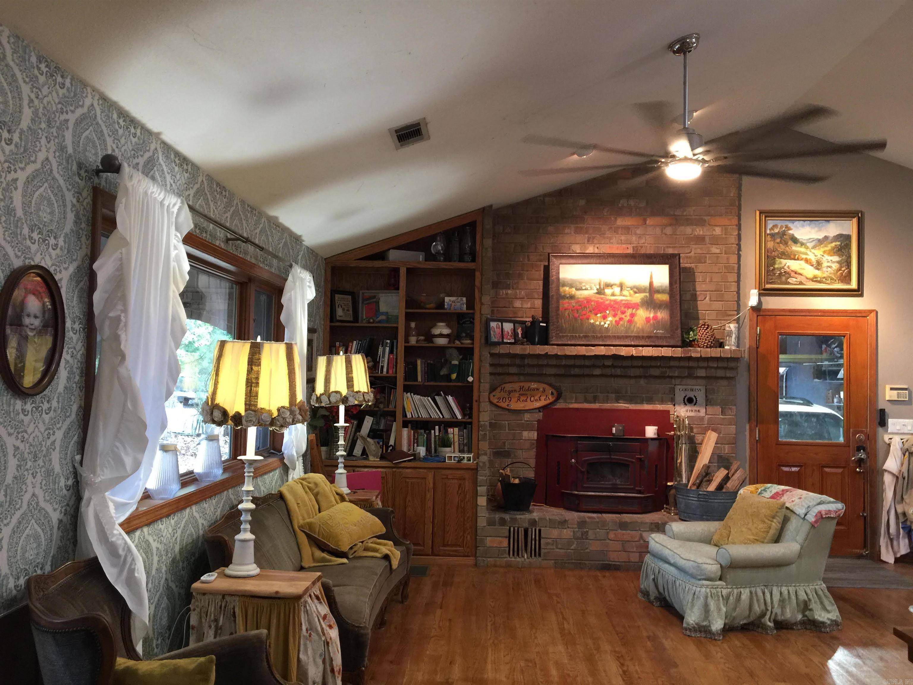 Lakeside - Residential