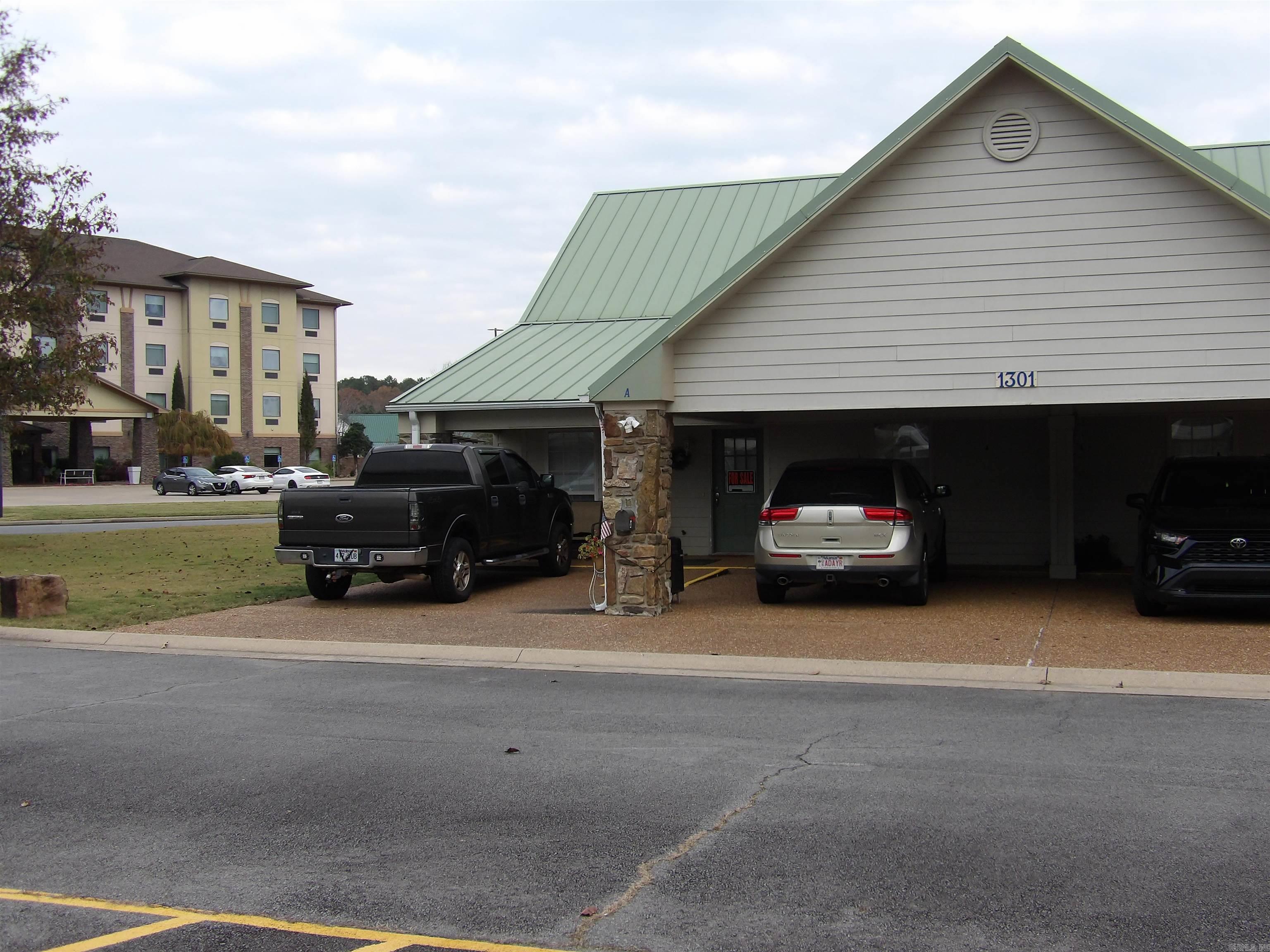 Southridge Village - Residential