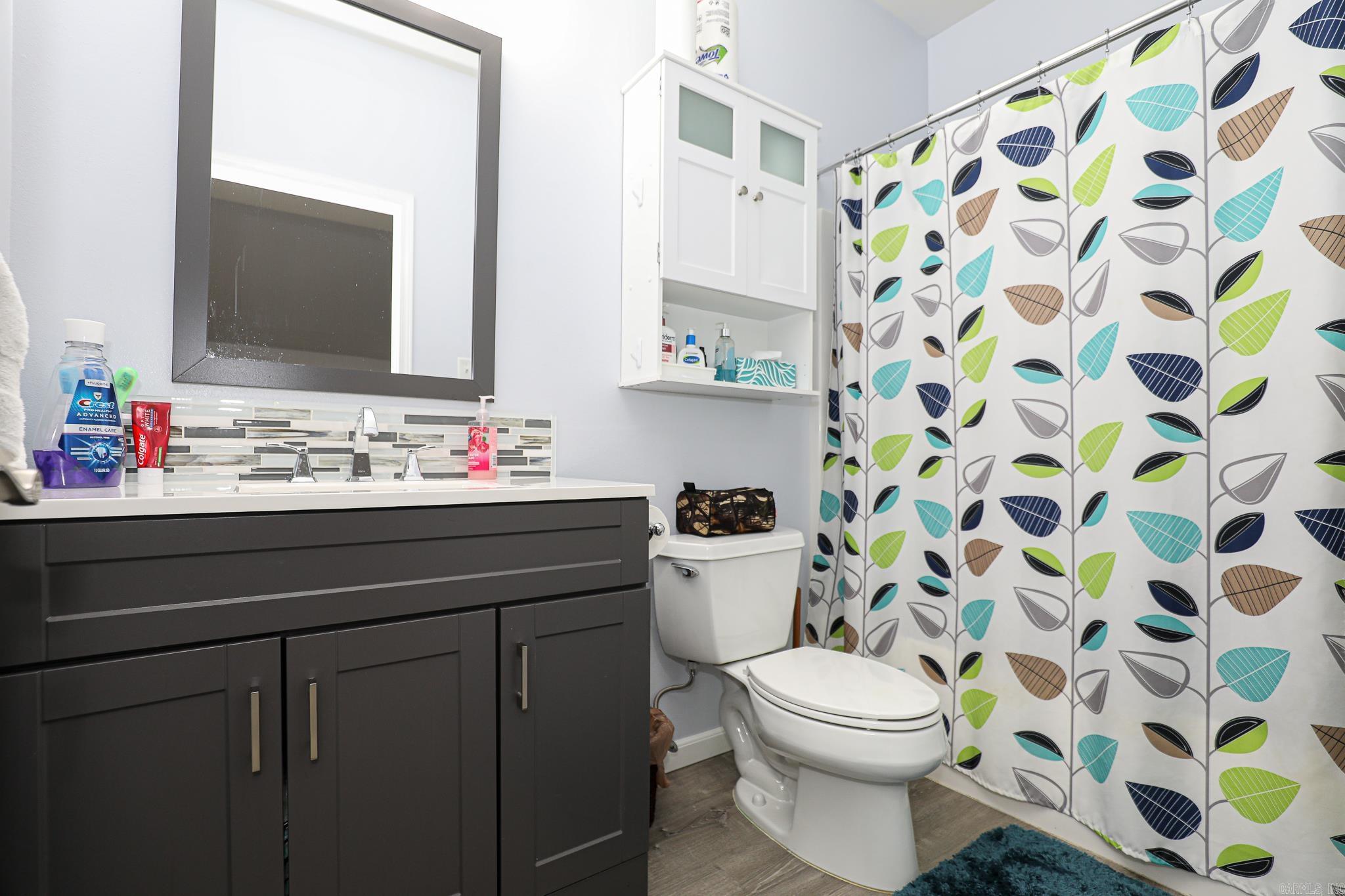 HURRICANE LAKE EST - Residential