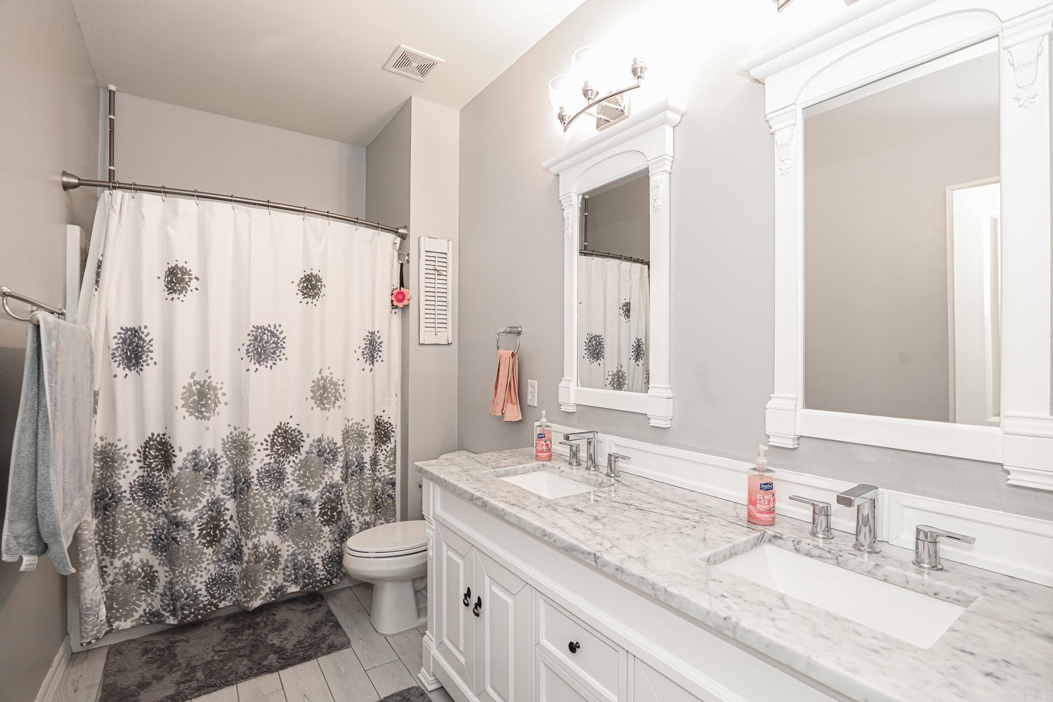 HURRICANE LAKE EST - Residential