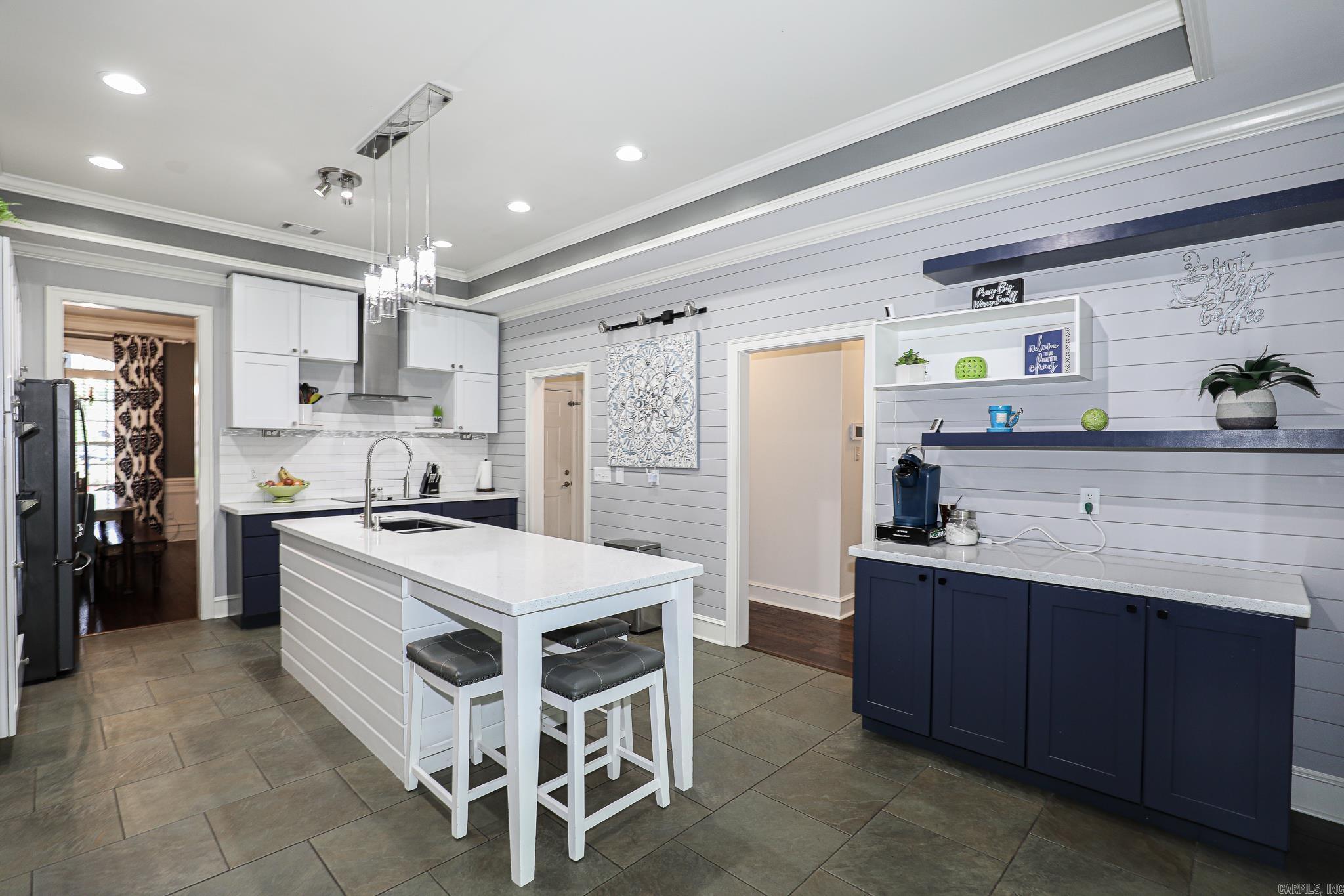 HURRICANE LAKE EST - Residential