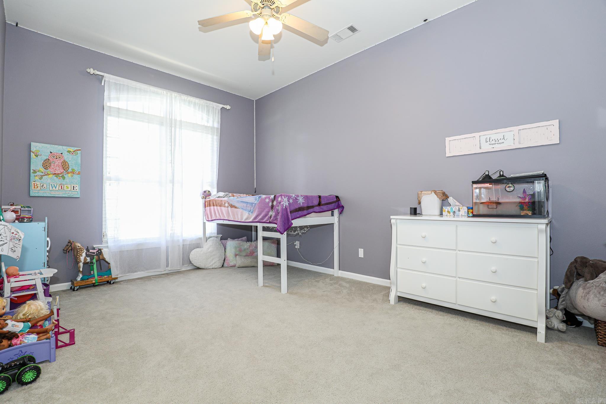 HURRICANE LAKE EST - Residential