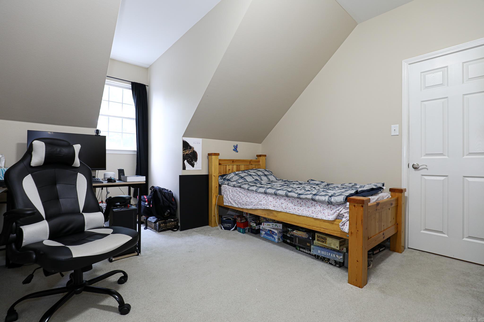 HURRICANE LAKE EST - Residential