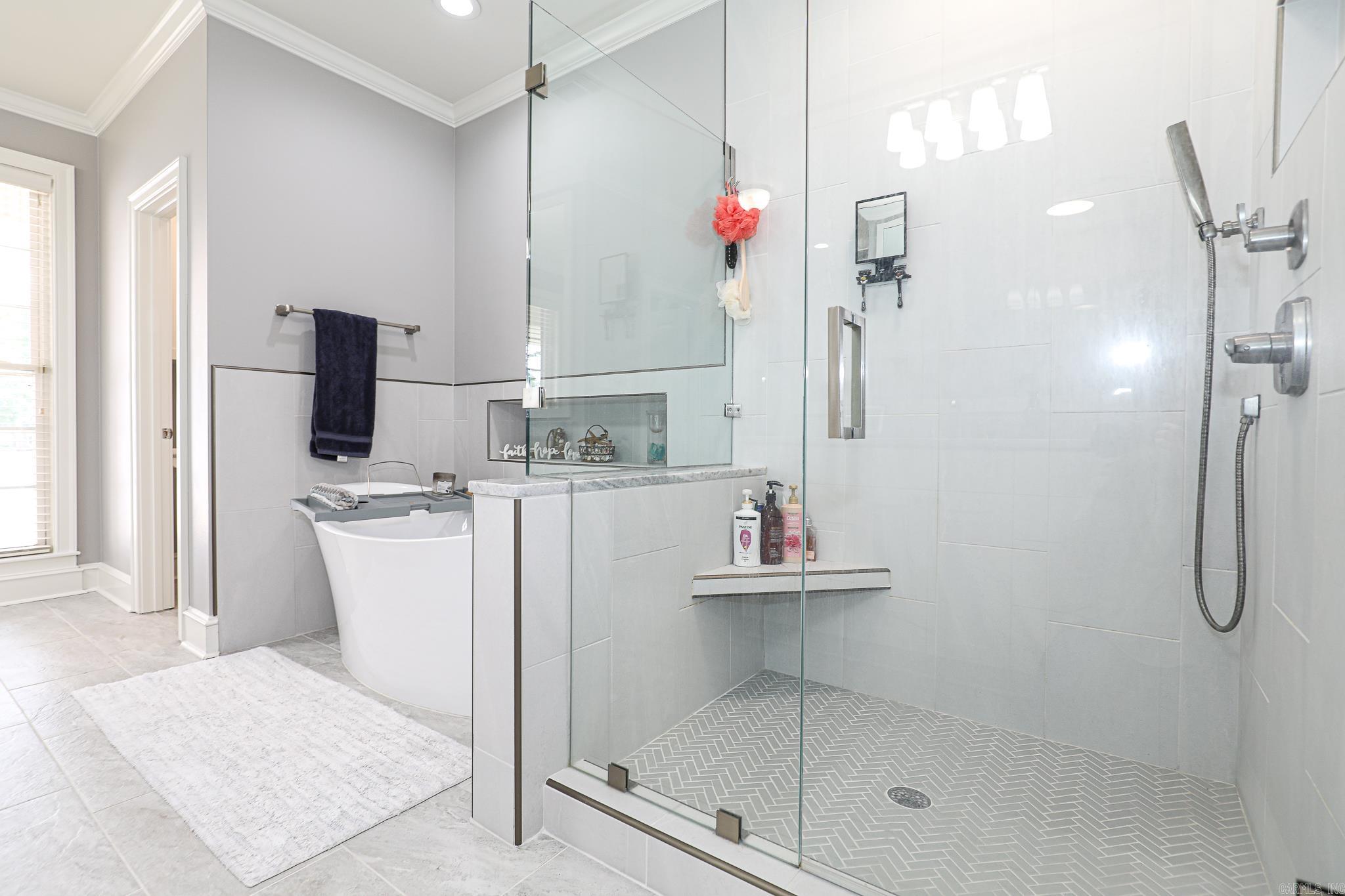 HURRICANE LAKE EST - Residential