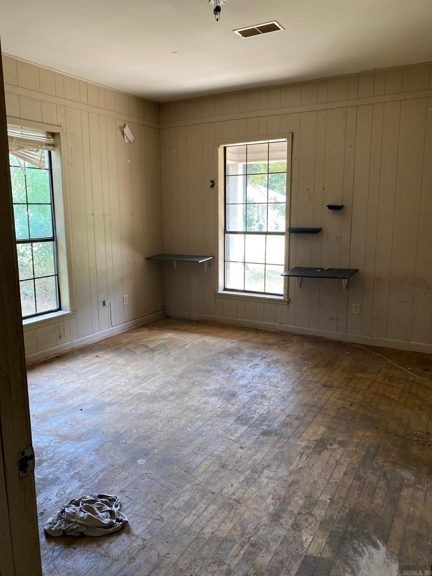 CROSSETT ORIGINAL - Residential