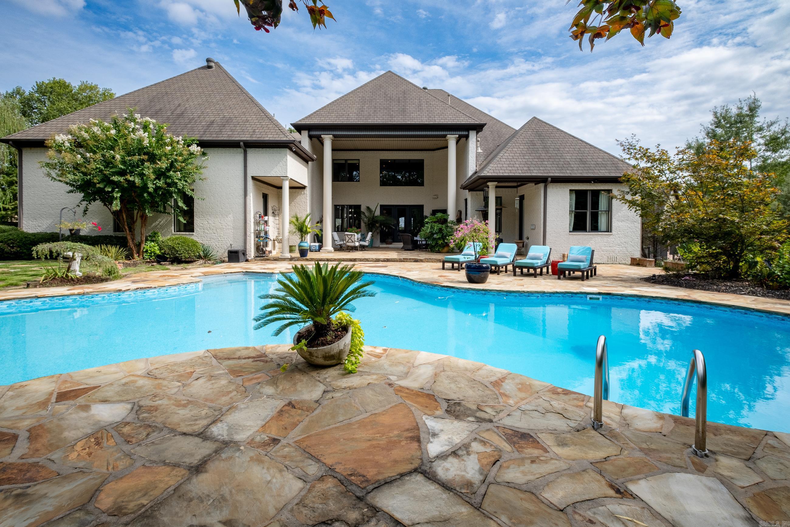 CHENAL VALLEY DEAUVILLE PLACE - Residential