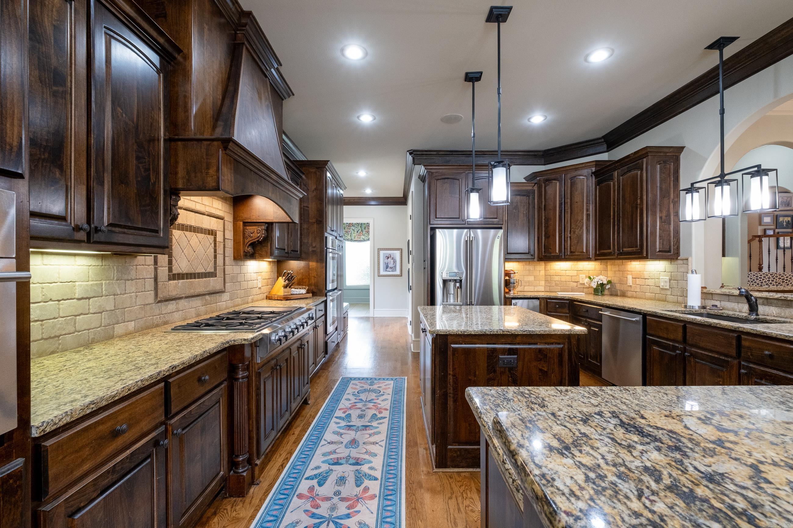 CHENAL VALLEY DEAUVILLE PLACE - Residential