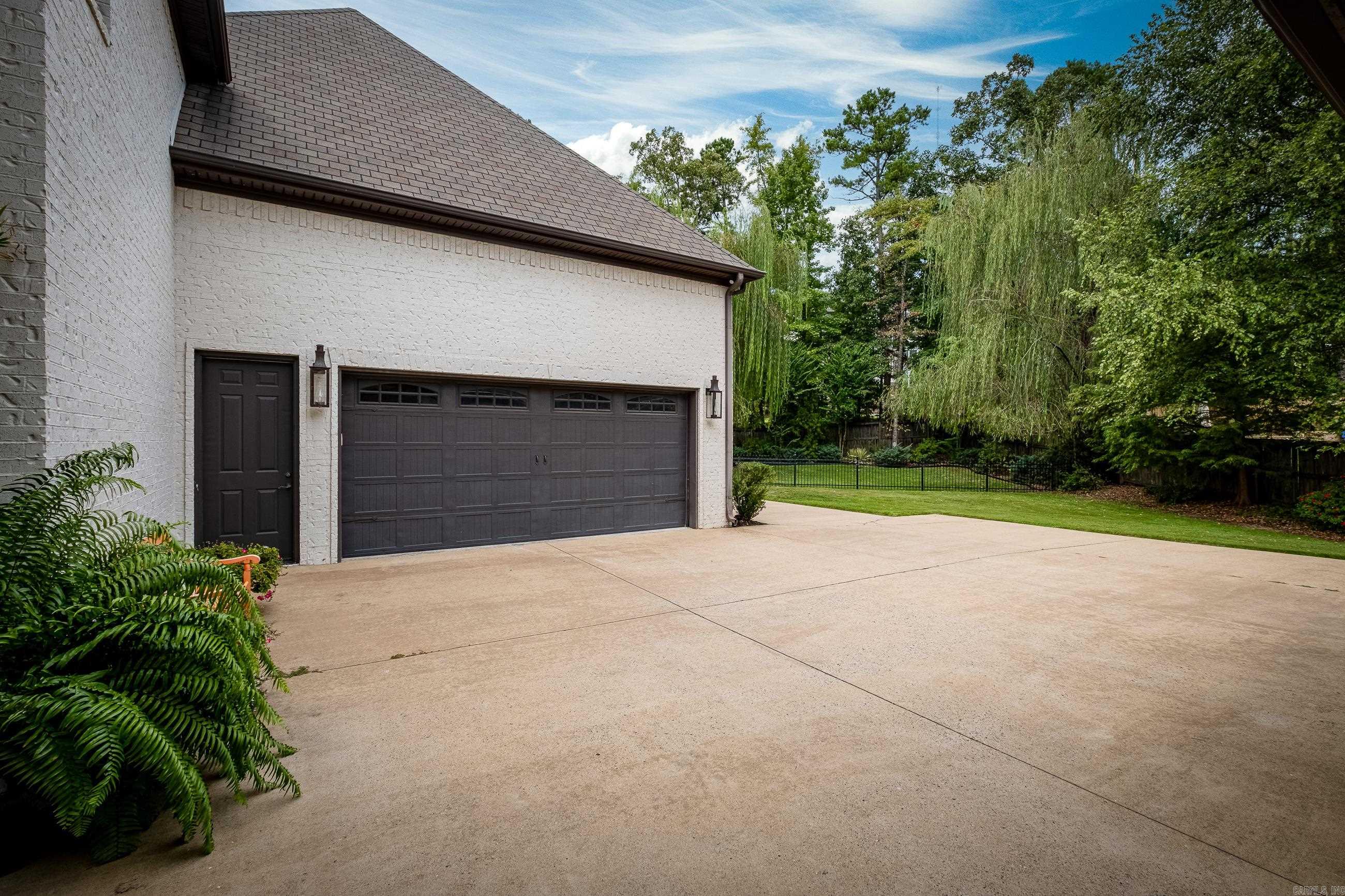 CHENAL VALLEY DEAUVILLE PLACE - Residential