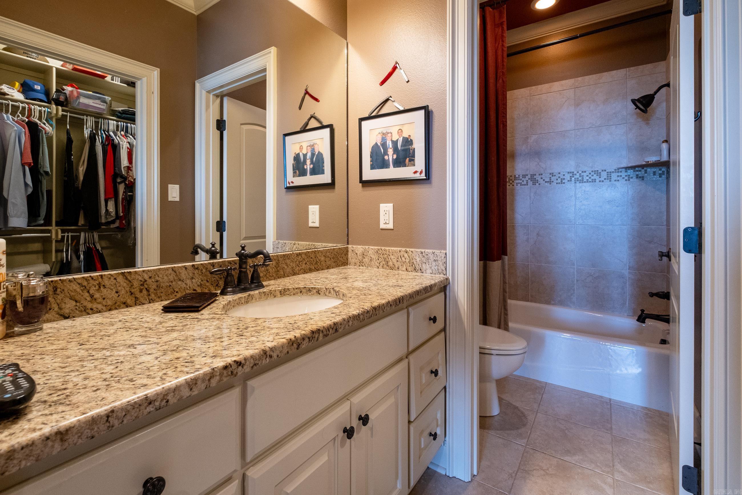 CHENAL VALLEY DEAUVILLE PLACE - Residential