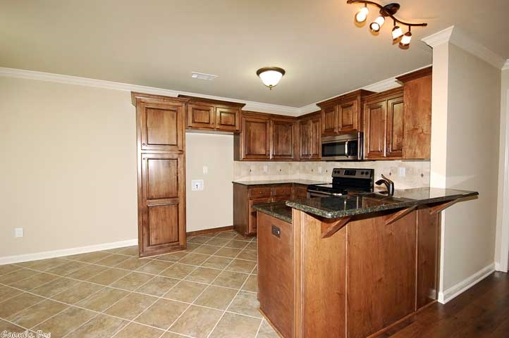 Silver Streak - Residential