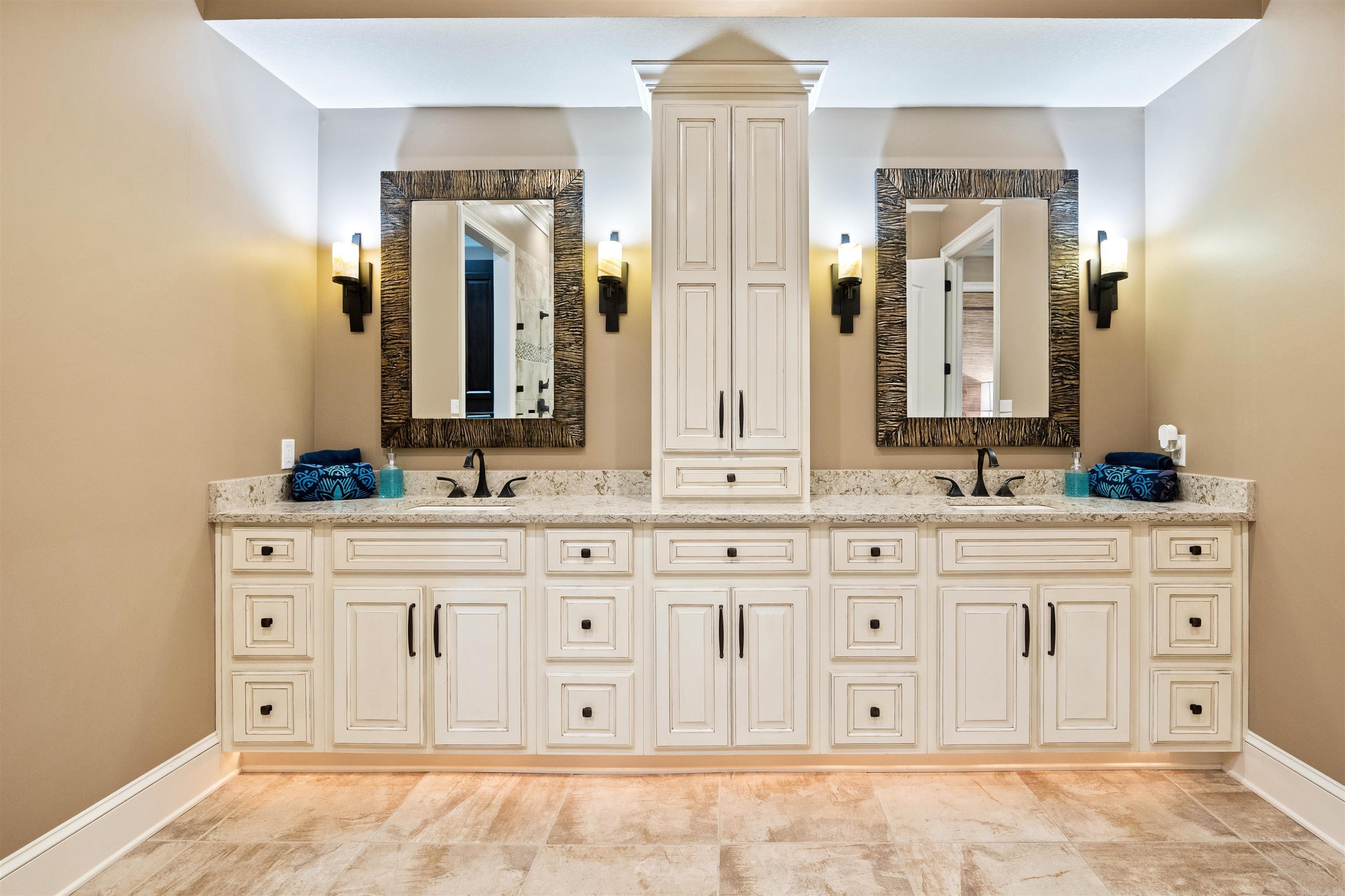 THE VILLAS AT SAGE - Residential