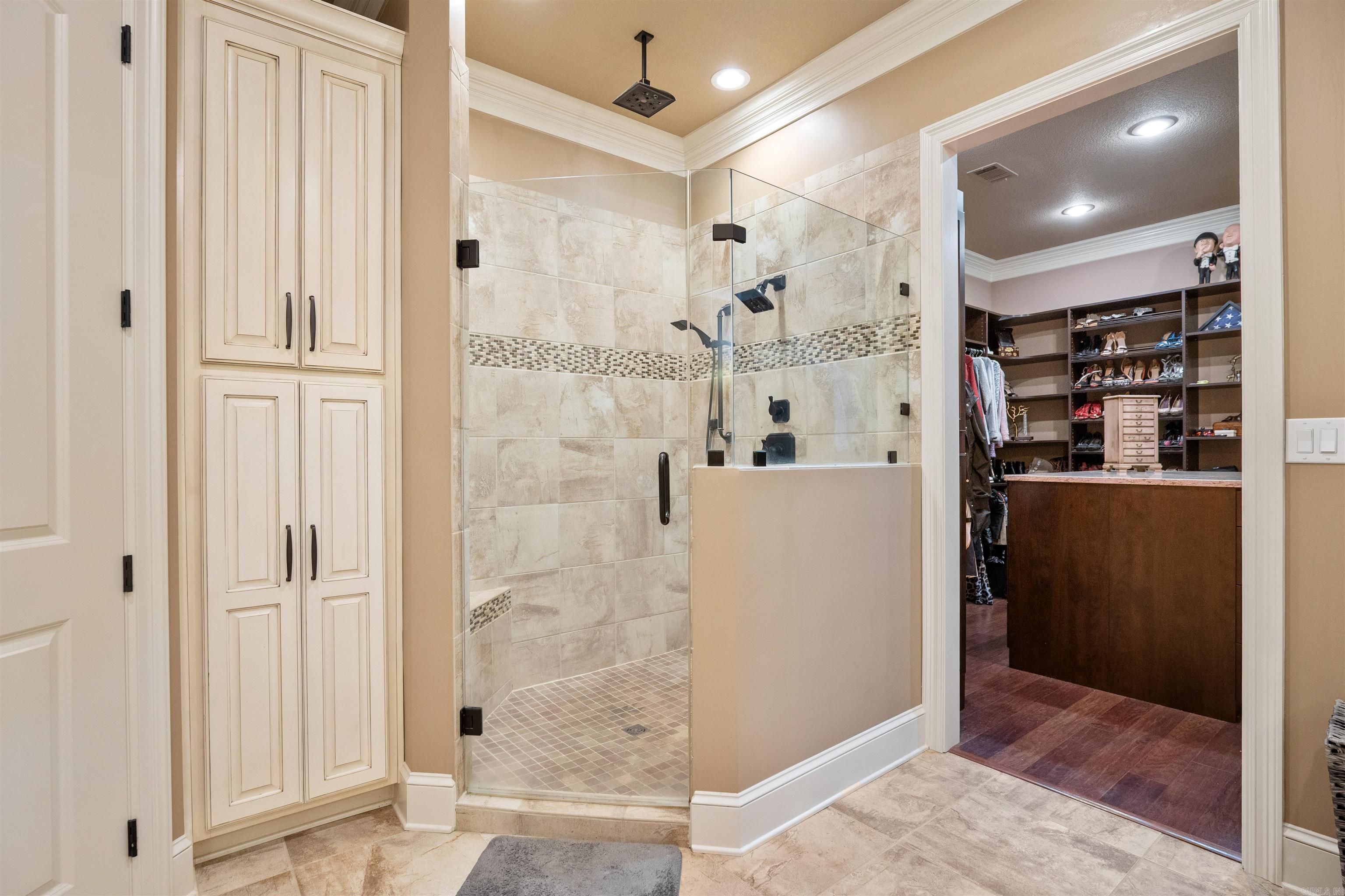 THE VILLAS AT SAGE - Residential