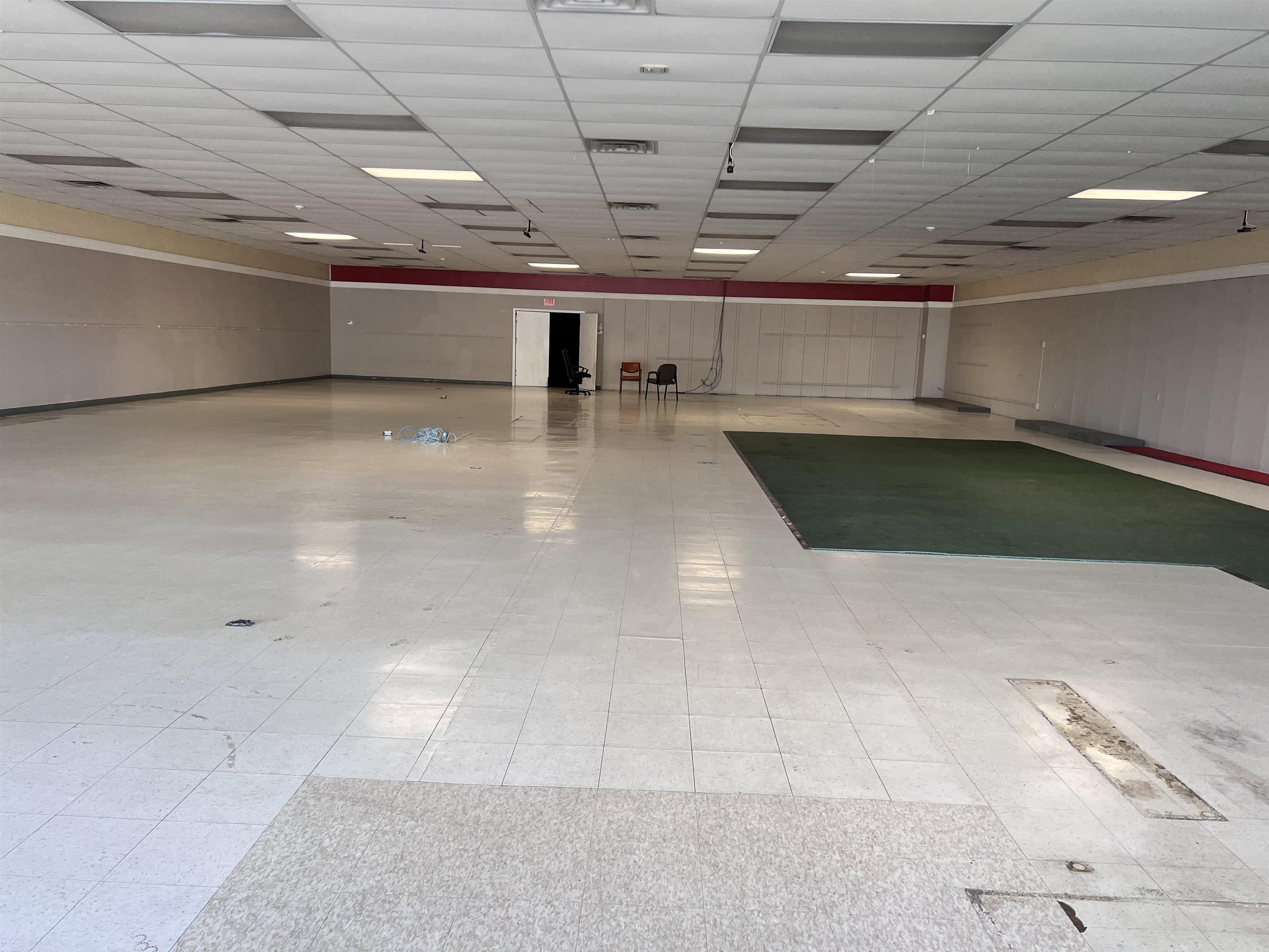 Mockingbird Village - Commercial Sale