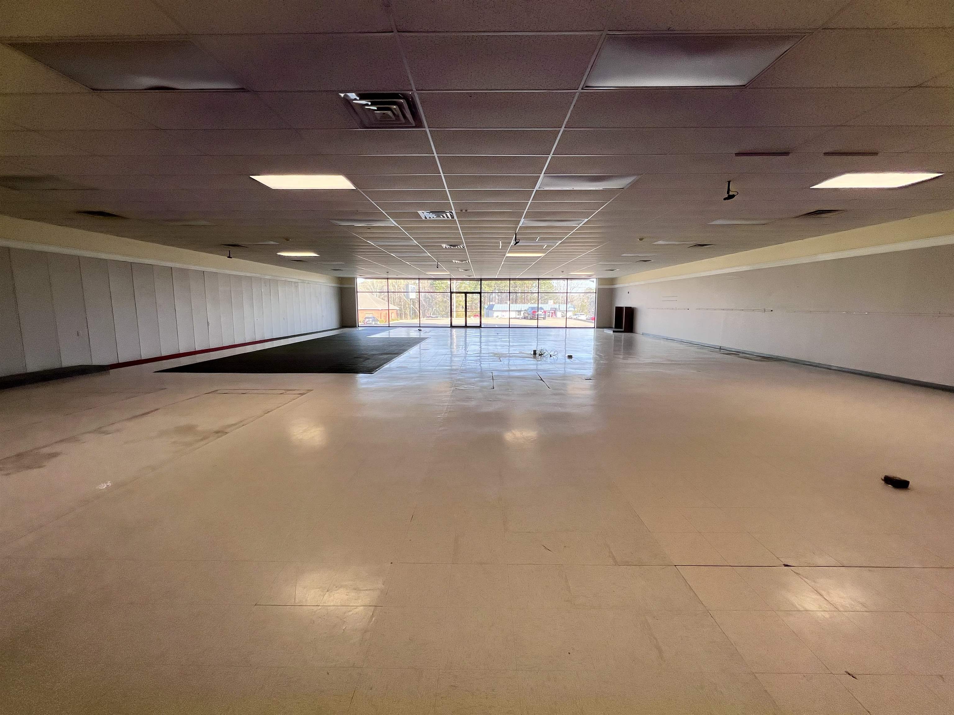 Mockingbird Village - Commercial Sale