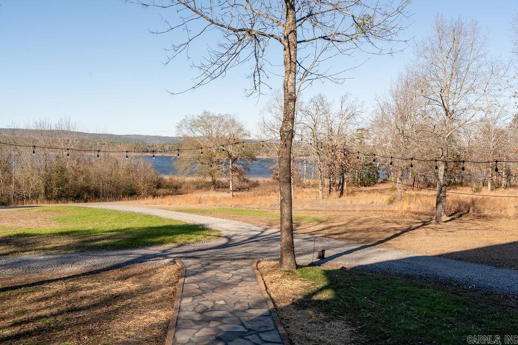 WHISPERING SPRINGS - Residential