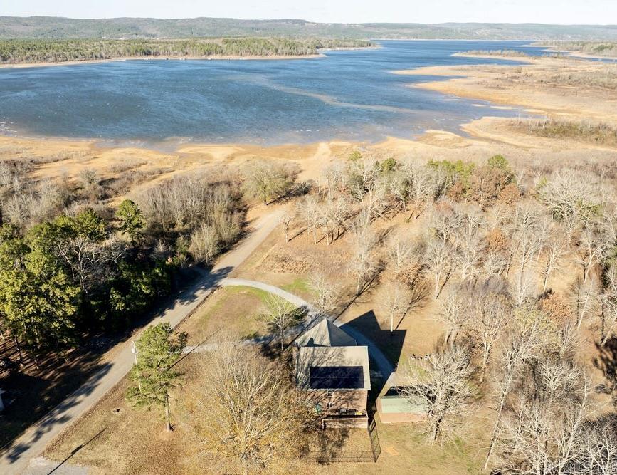 WHISPERING SPRINGS - Residential