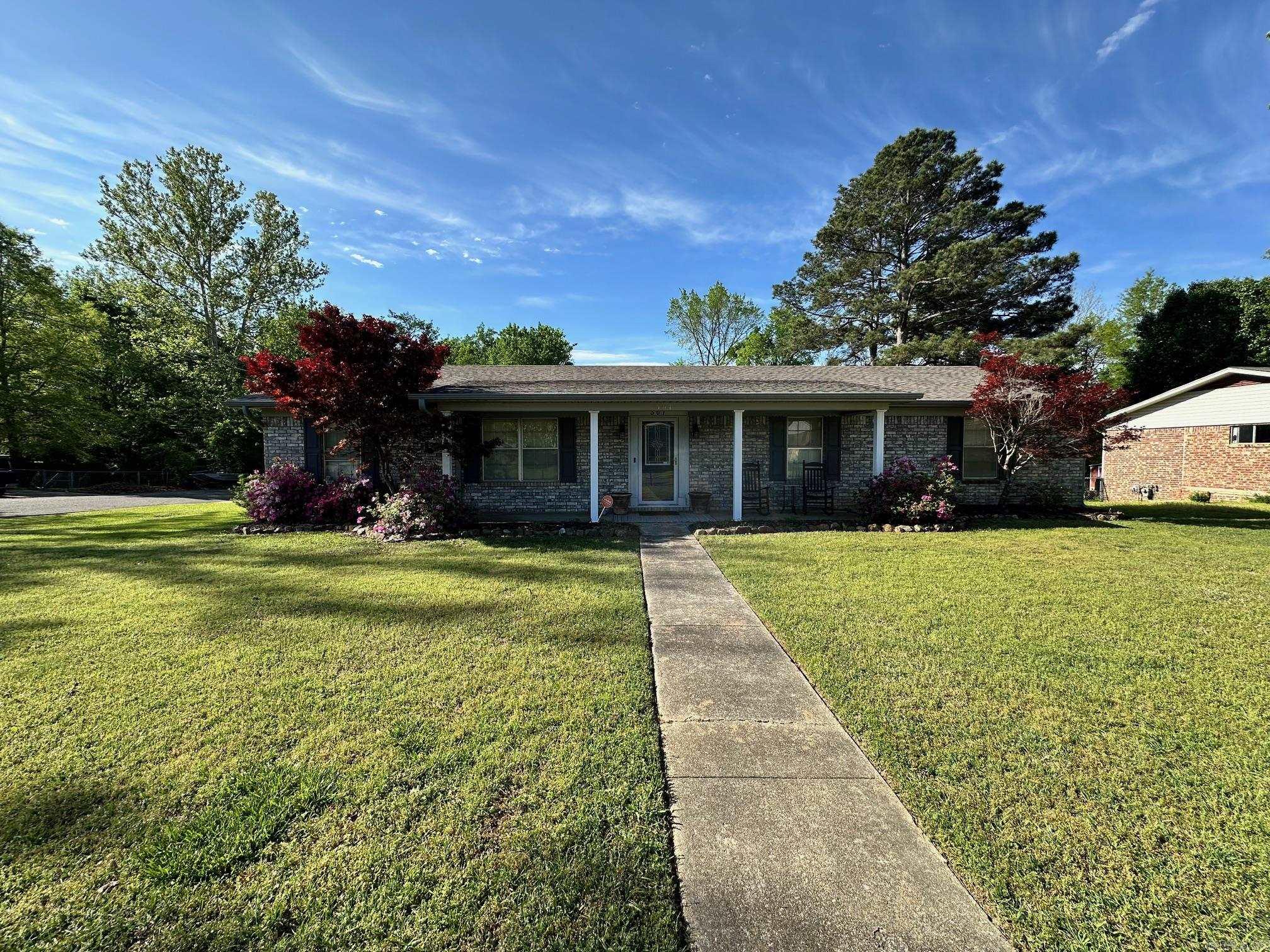 BEVERLY HILLS - Residential