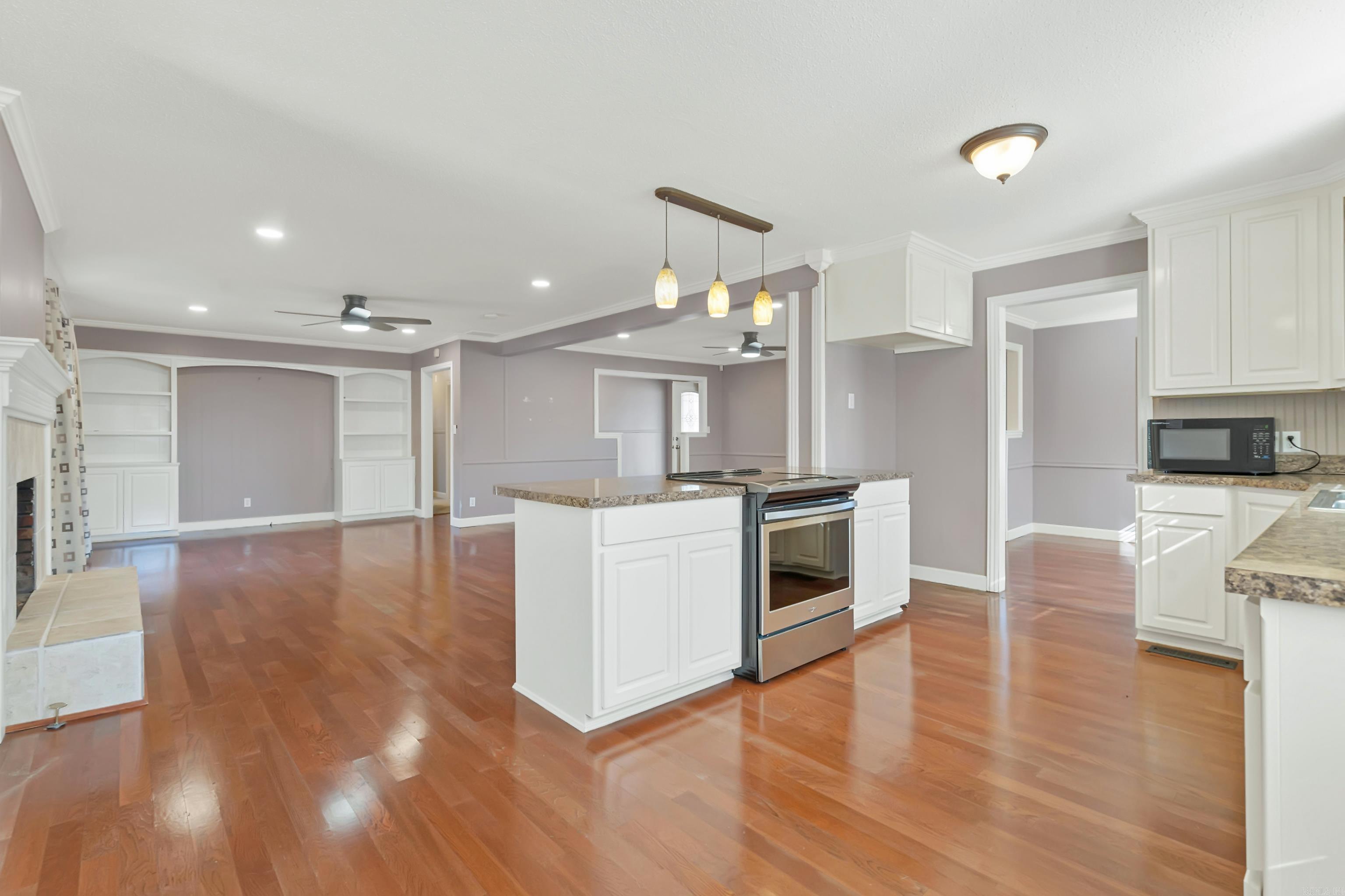 BEVERLY HILLS - Residential