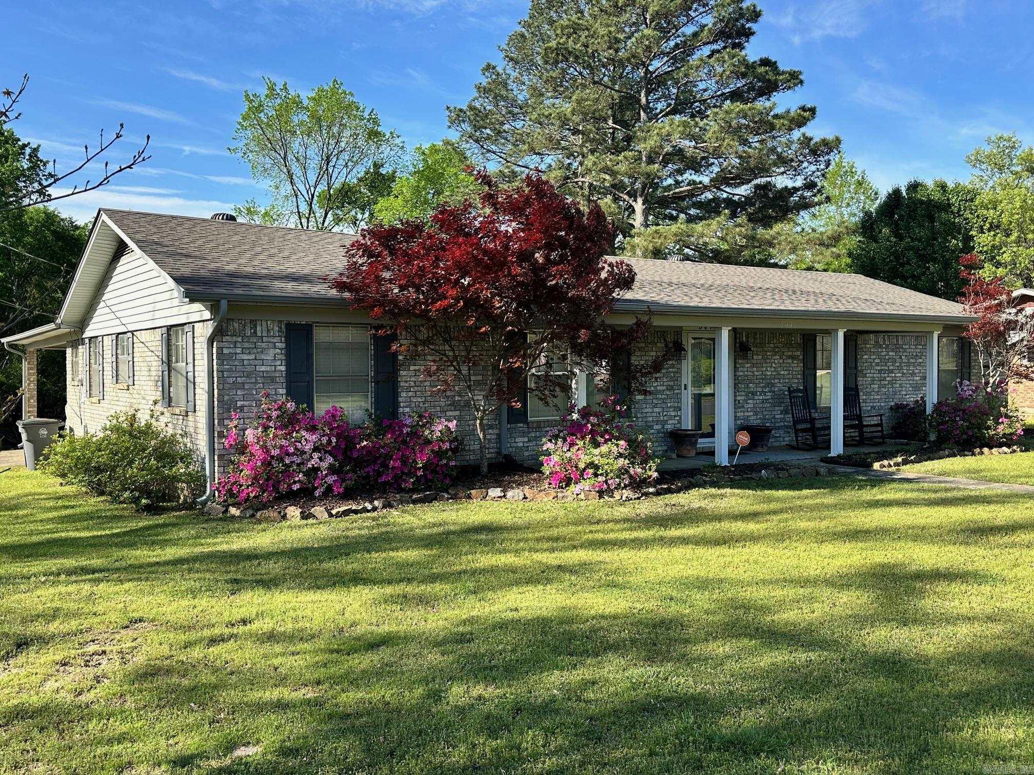 BEVERLY HILLS - Residential