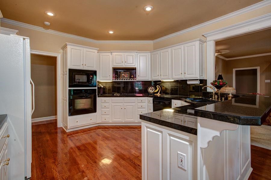 CHENAL VALLEY BAYONNE PLACE - Residential