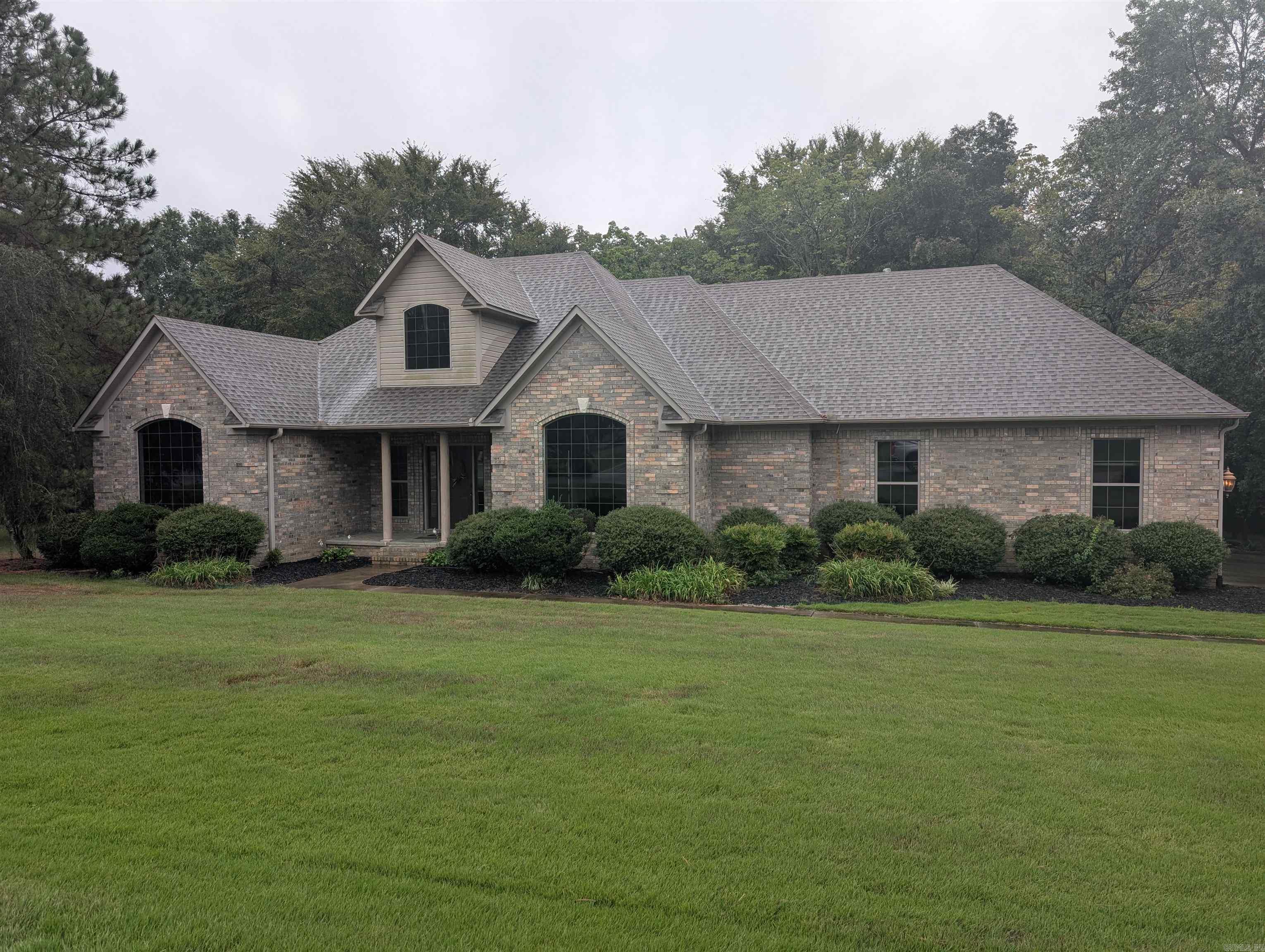 CLUB WEST ESTATES - Residential