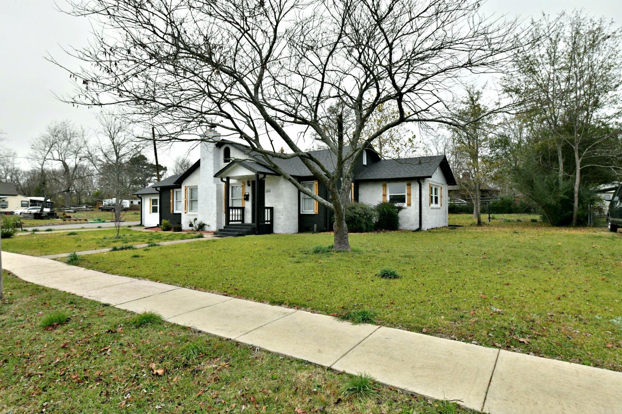 ST JOHNS - Residential