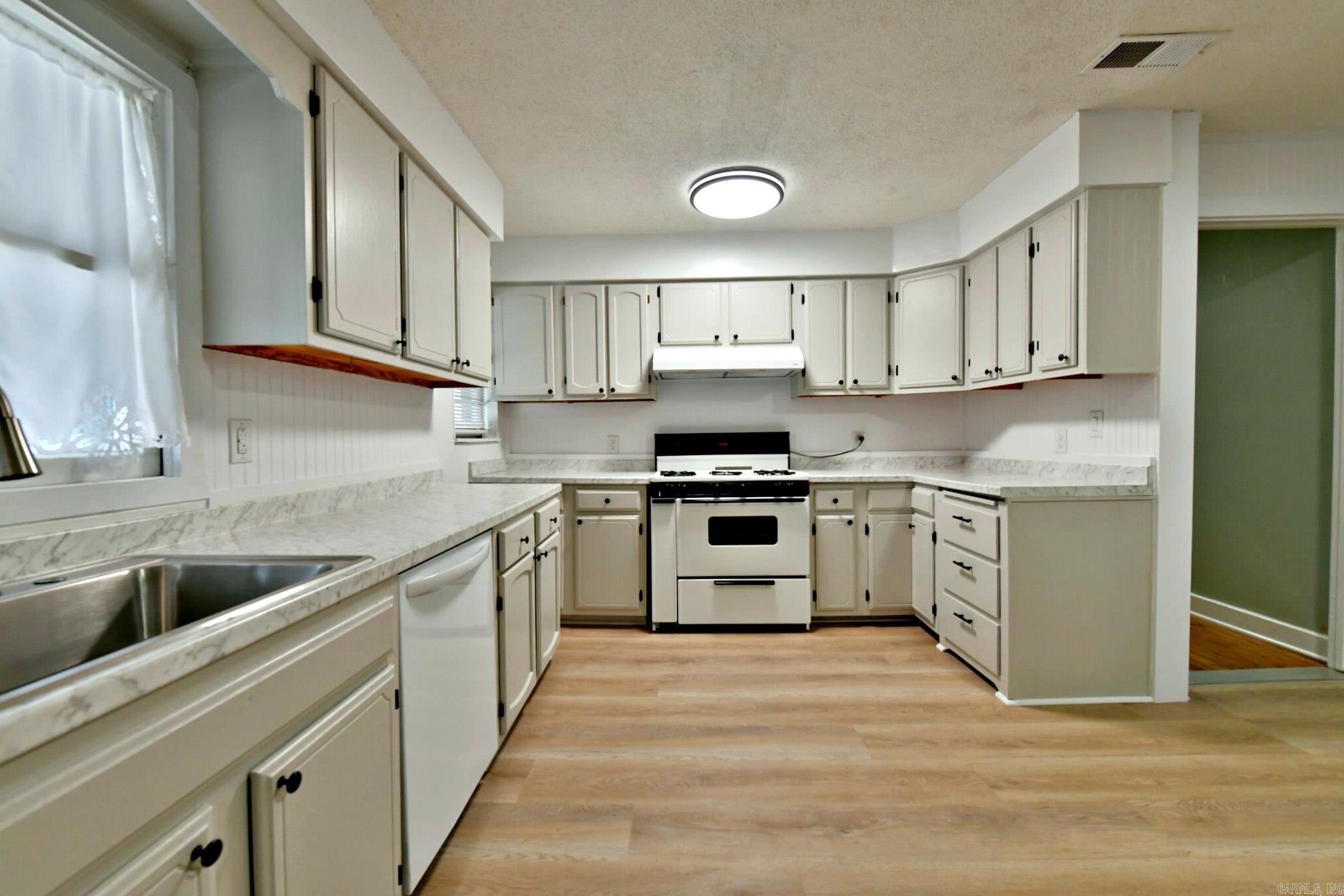 ST JOHNS - Residential