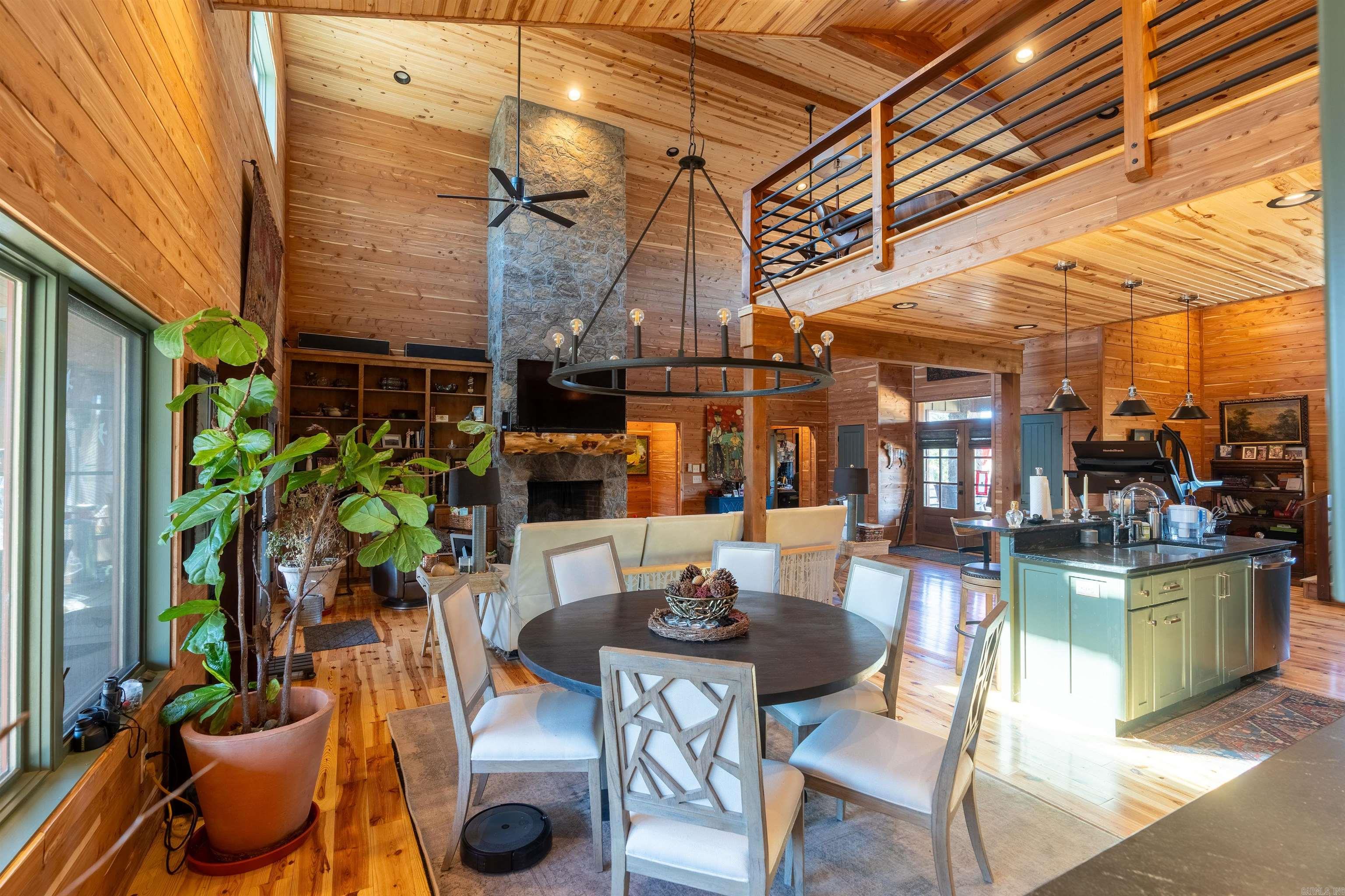 Donelle Estates - Residential