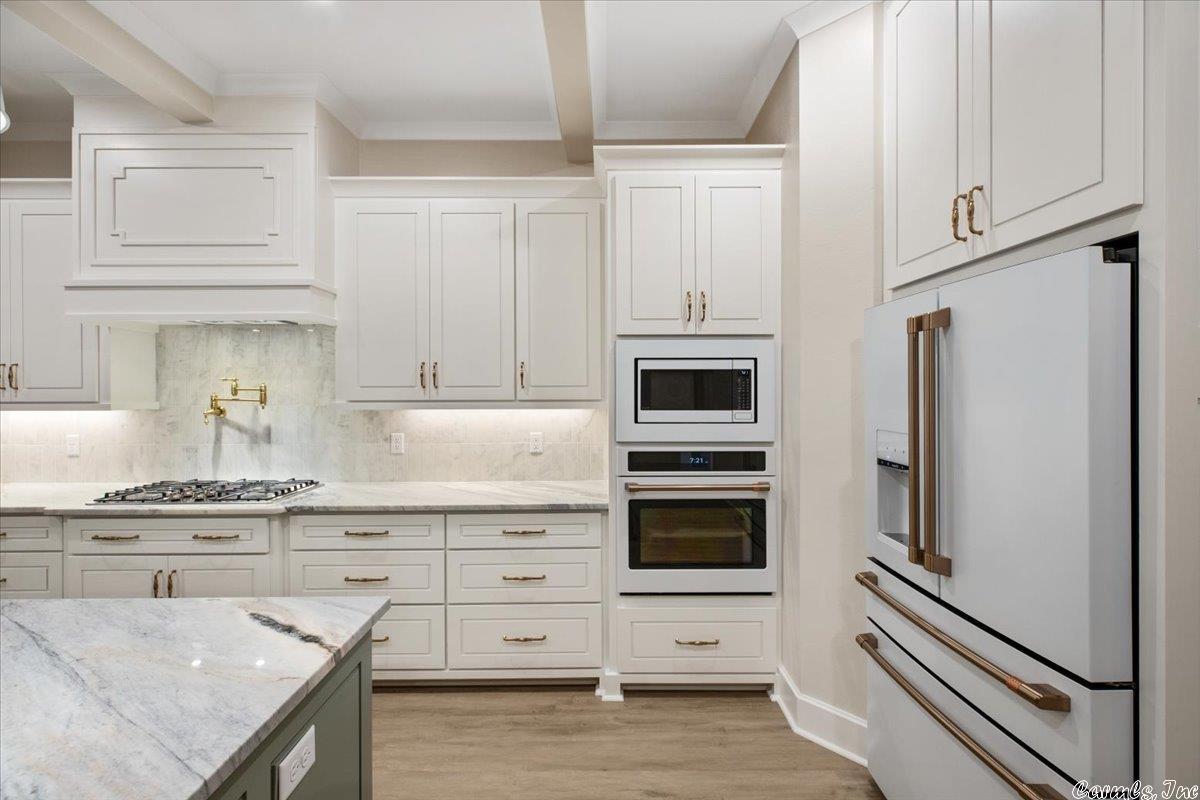 CHENAL VALLEY CORLAY COURT - Residential