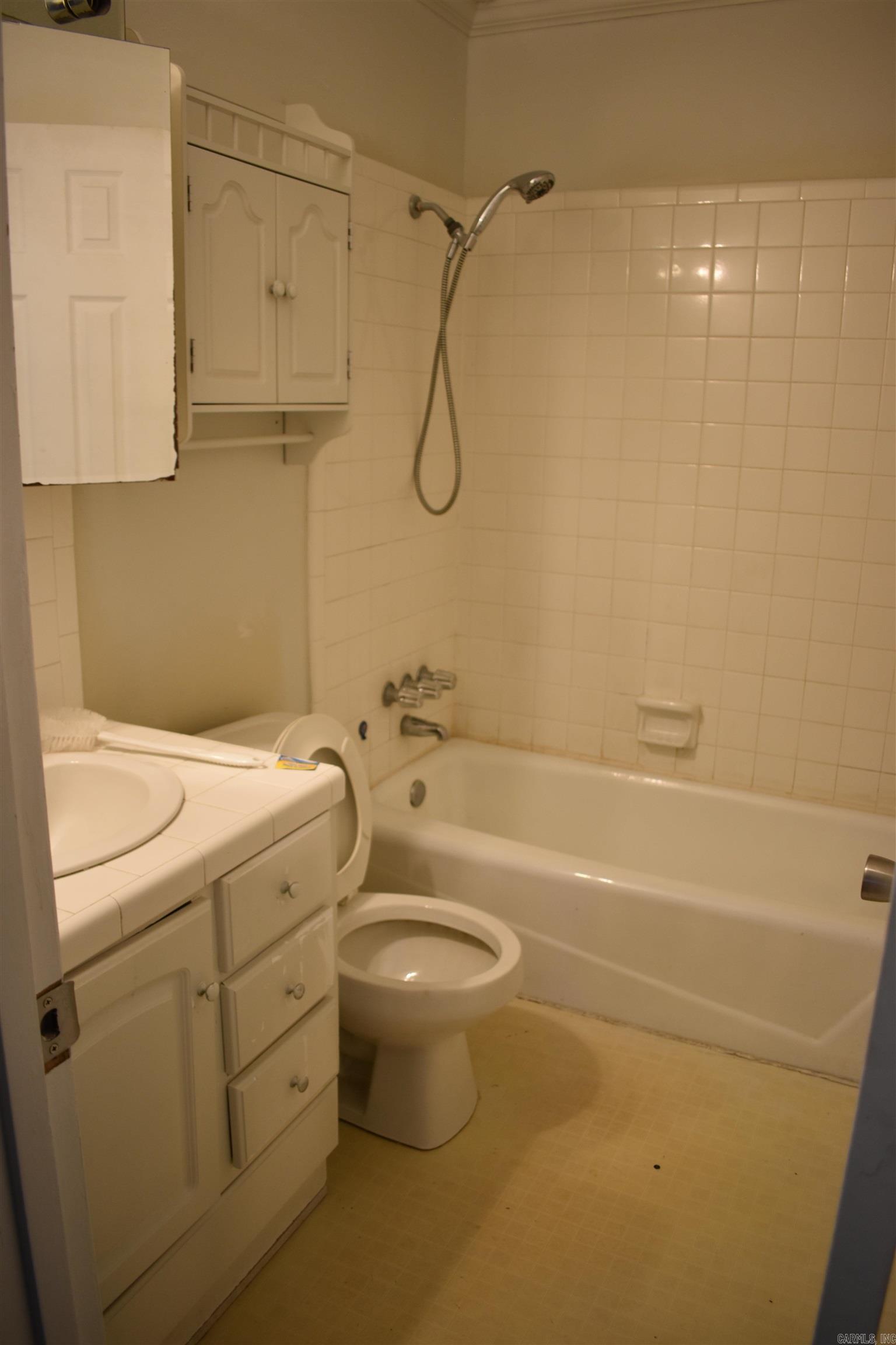 BELMONT - Residential