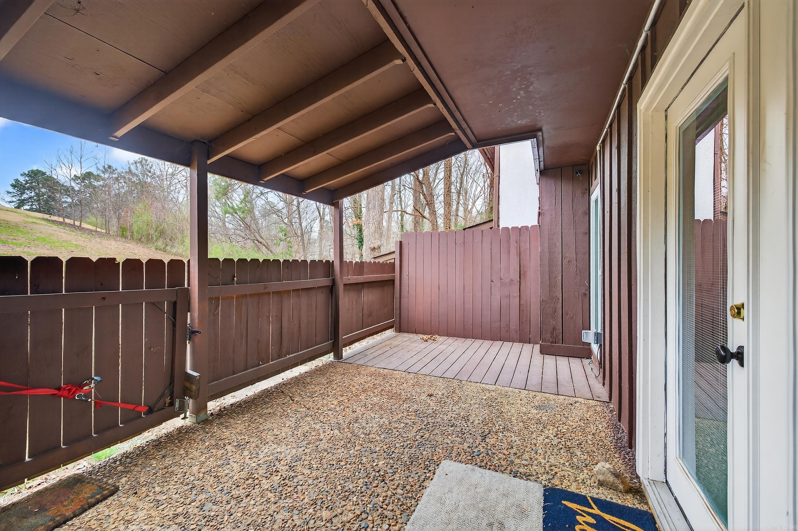 Desoto Courts Townhouse - Residential