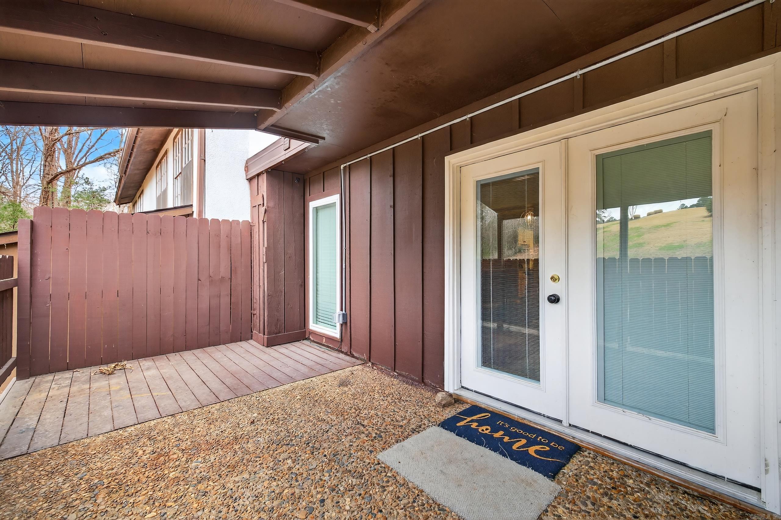 Desoto Courts Townhouse - Residential