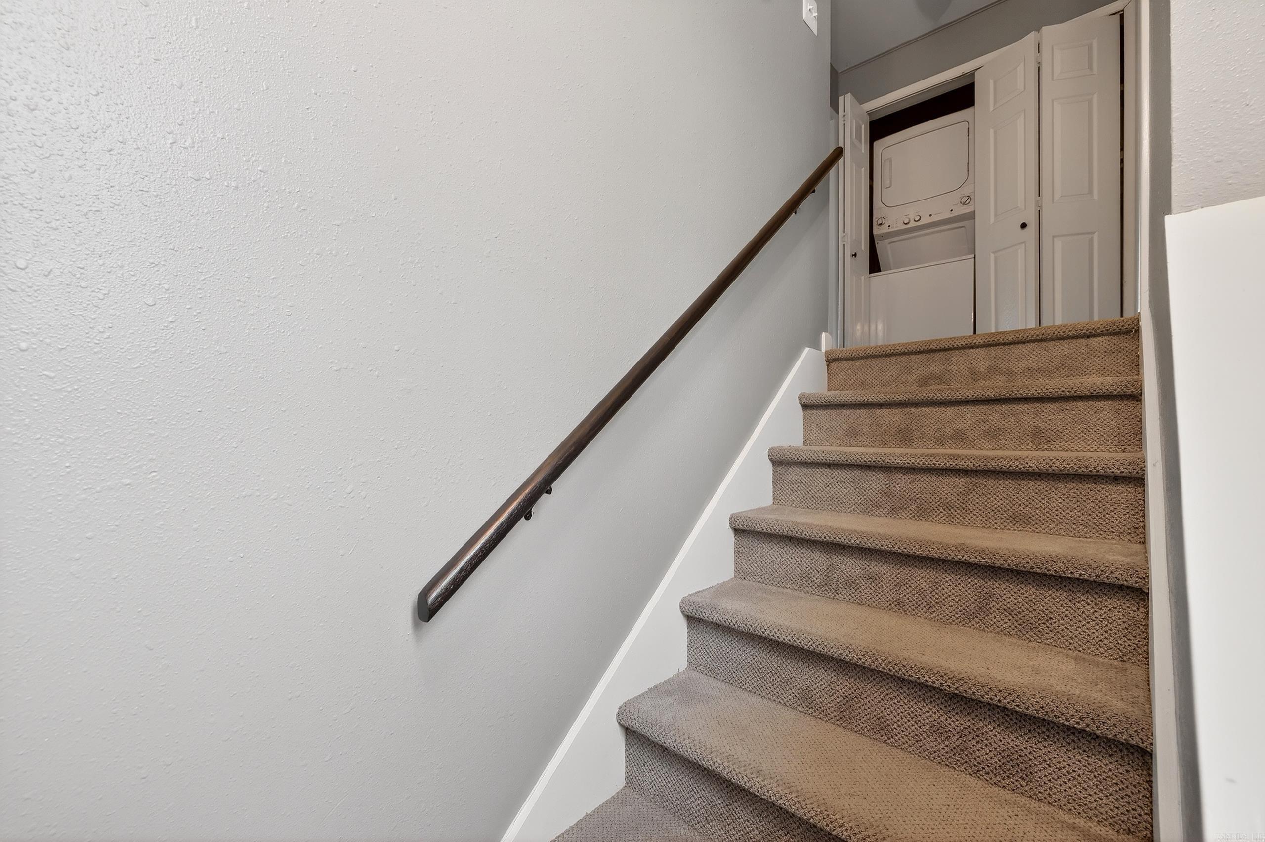 Desoto Courts Townhouse - Residential