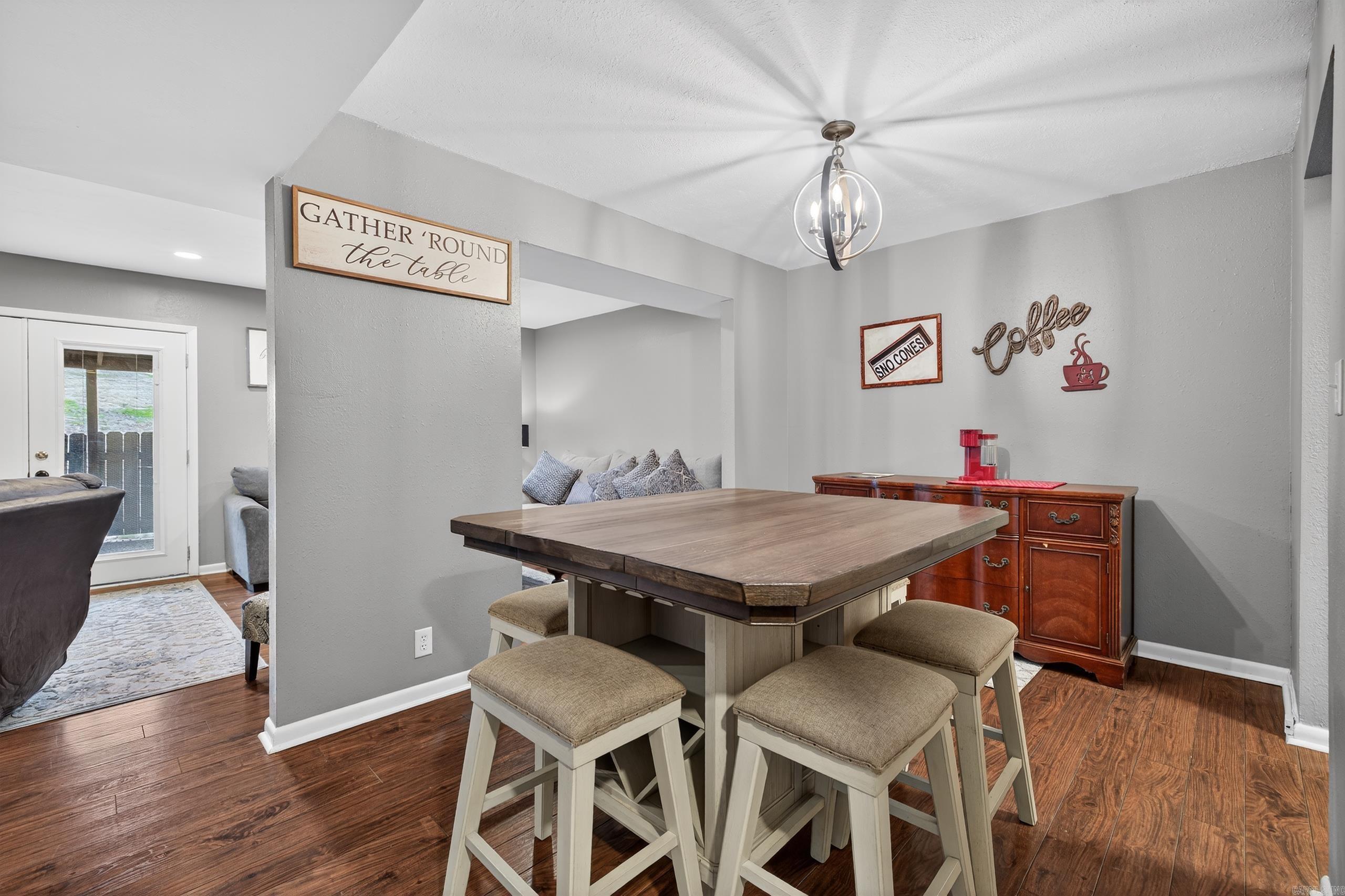 Desoto Courts Townhouse - Residential