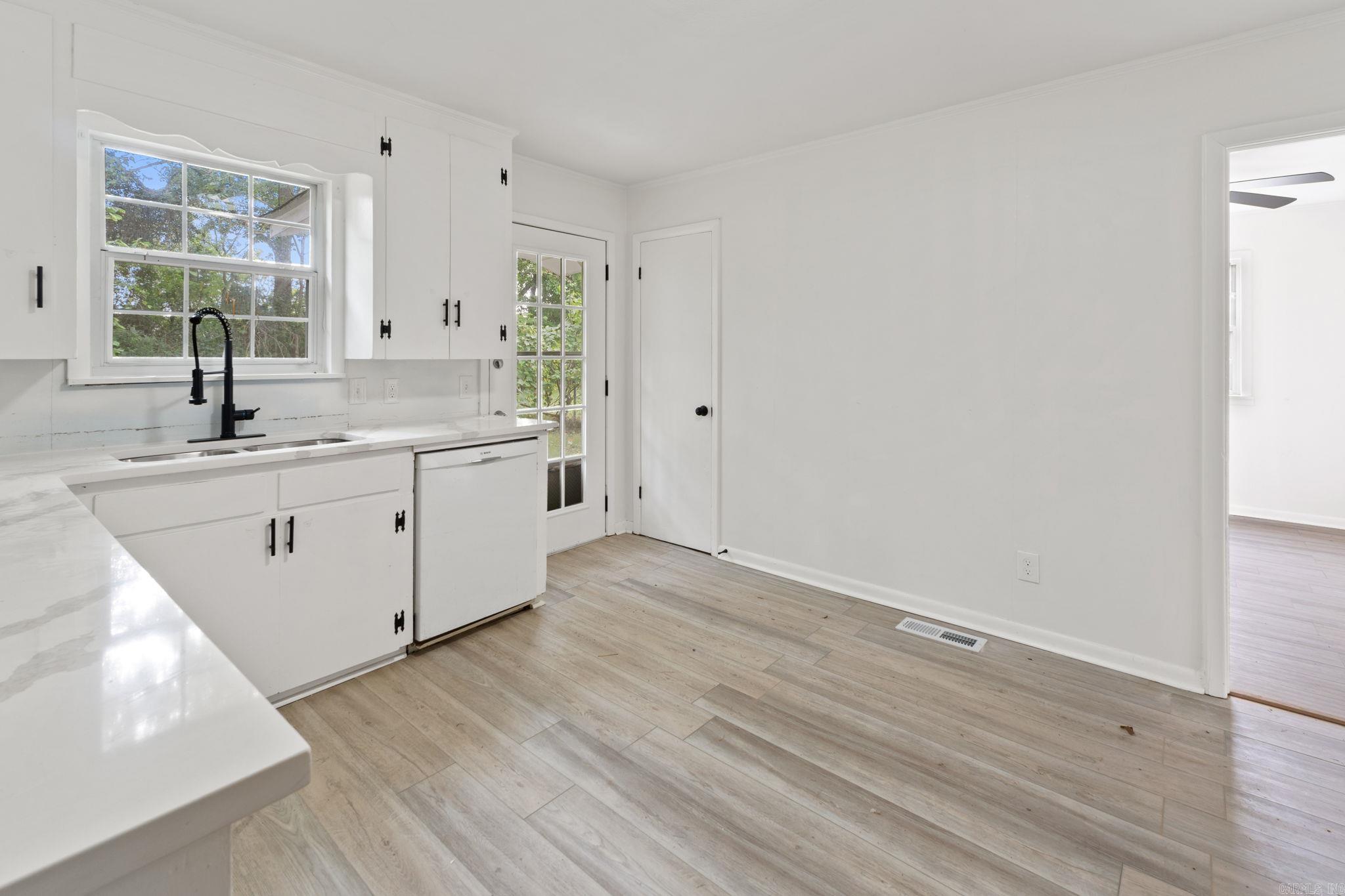 Walthall - Residential