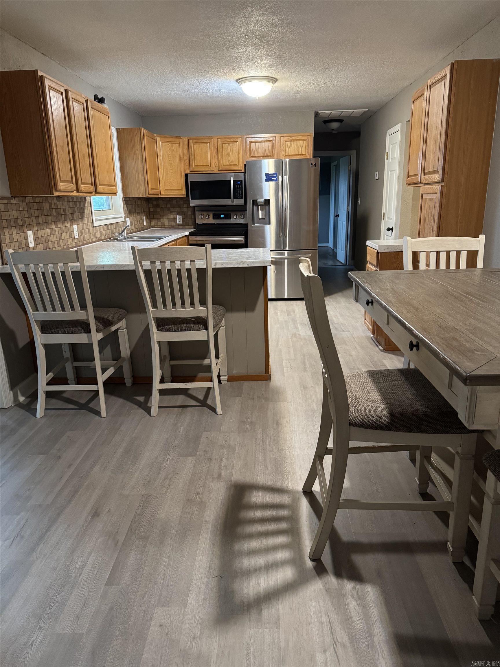 VILLA RIDGE EST - Residential