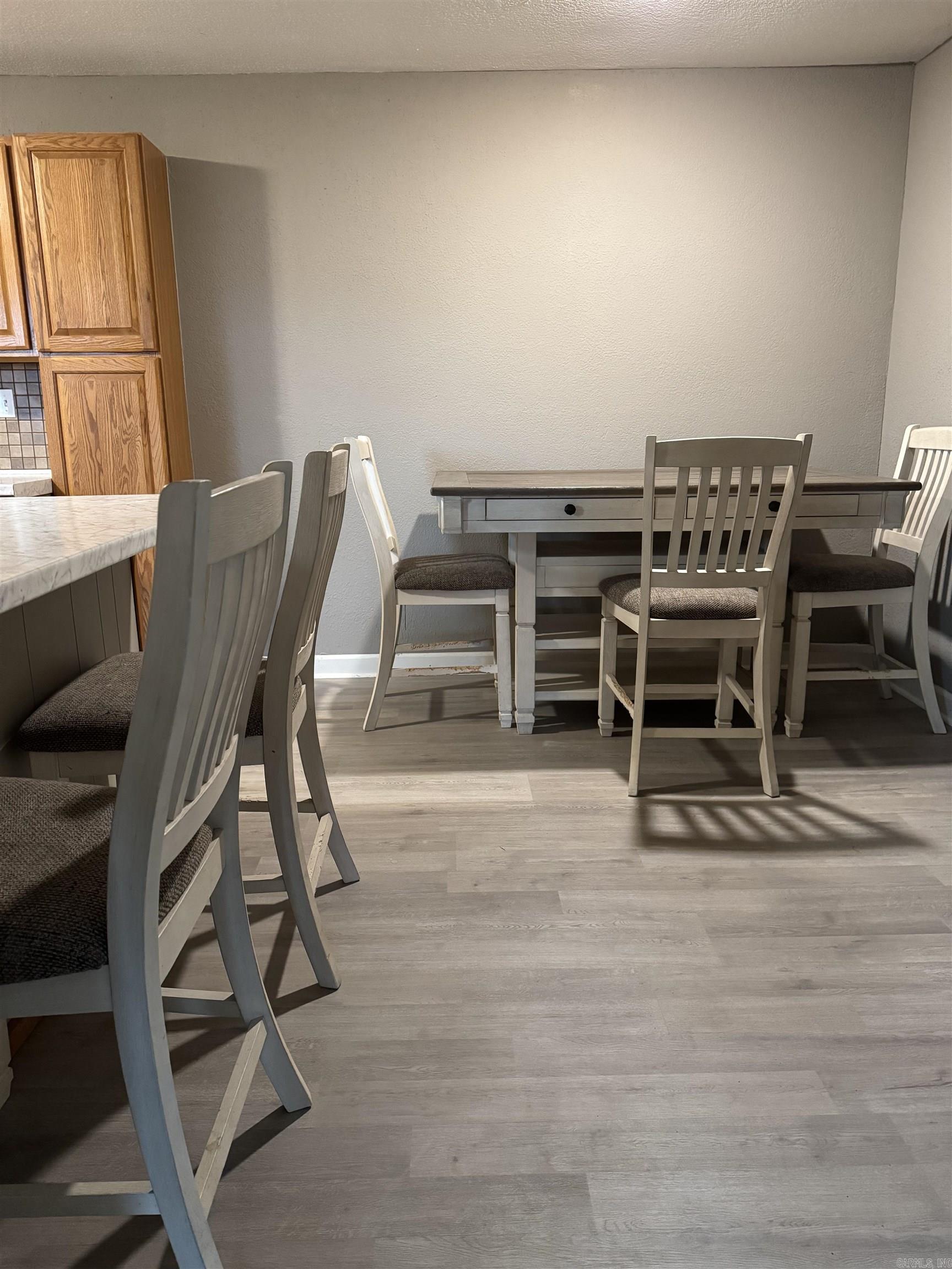 VILLA RIDGE EST - Residential