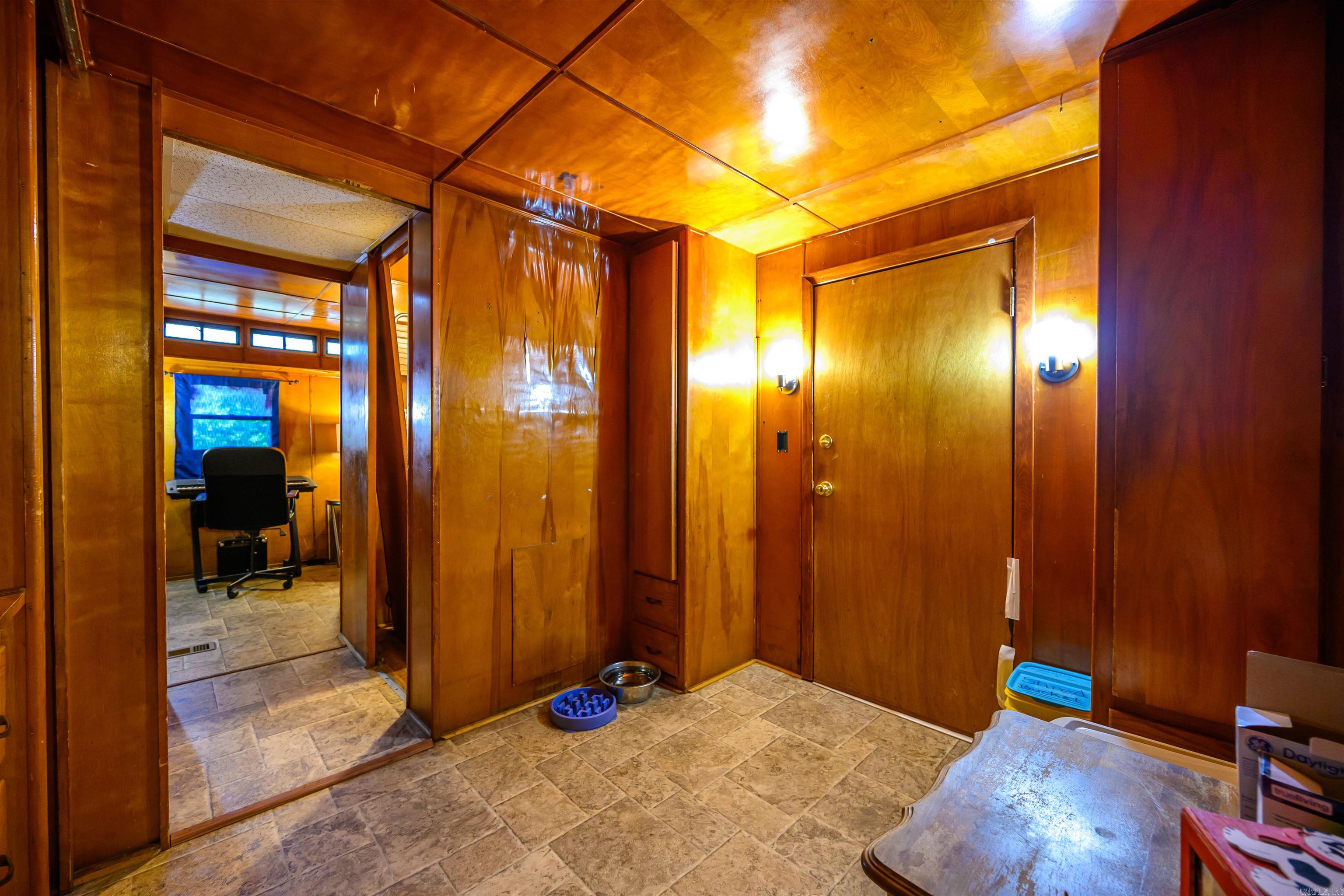 BATES M&B - Residential