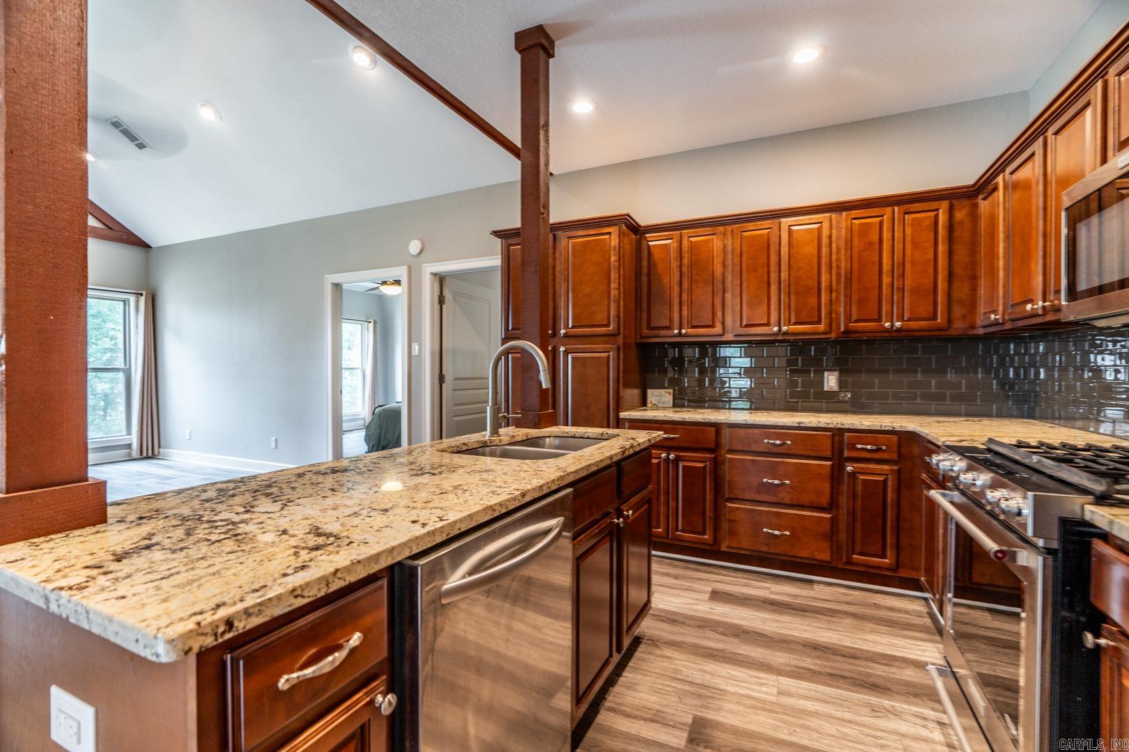 CRYSTAL COVE SUB CORRECTION PL - Residential