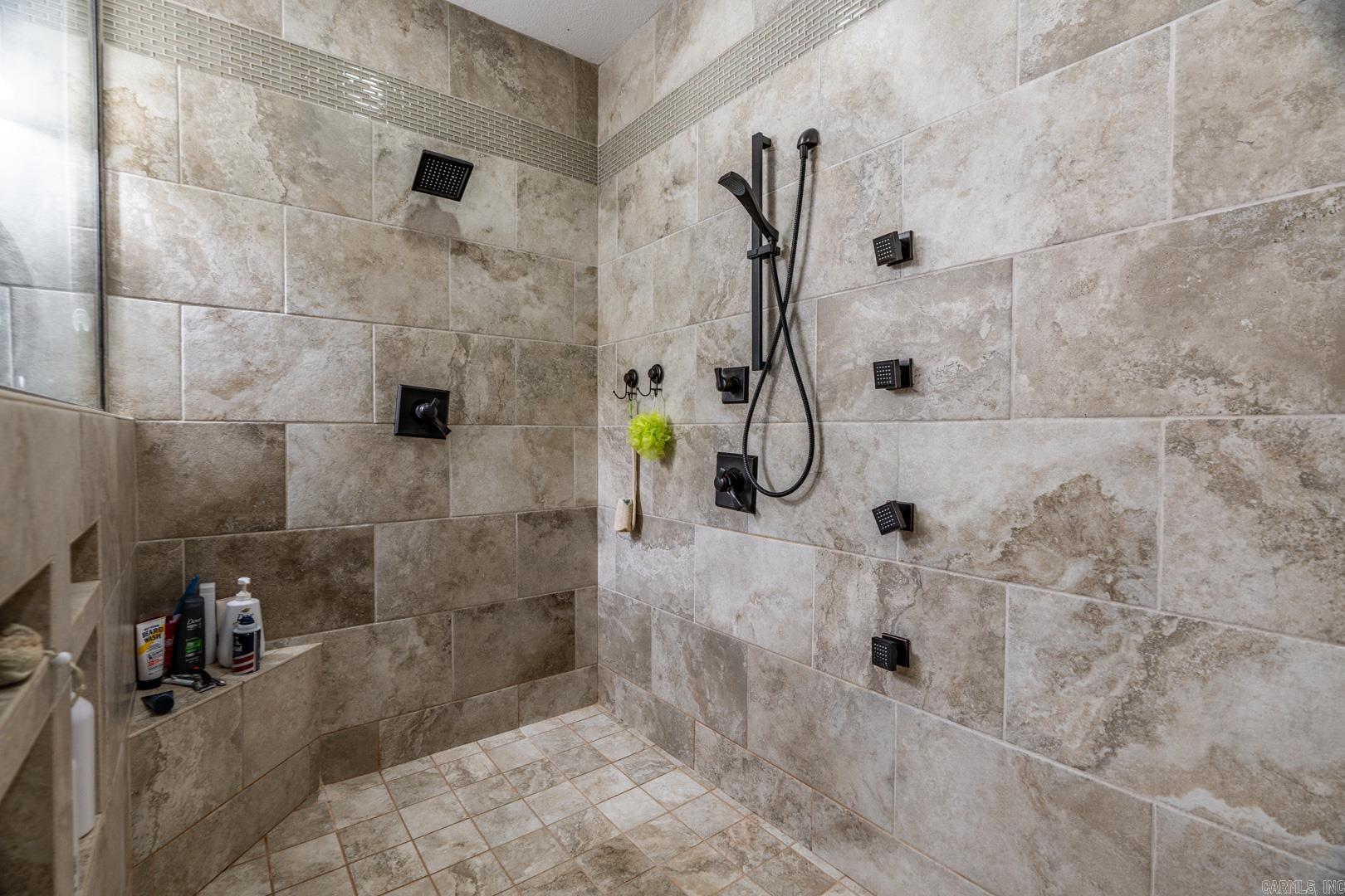 CRYSTAL COVE SUB CORRECTION PL - Residential