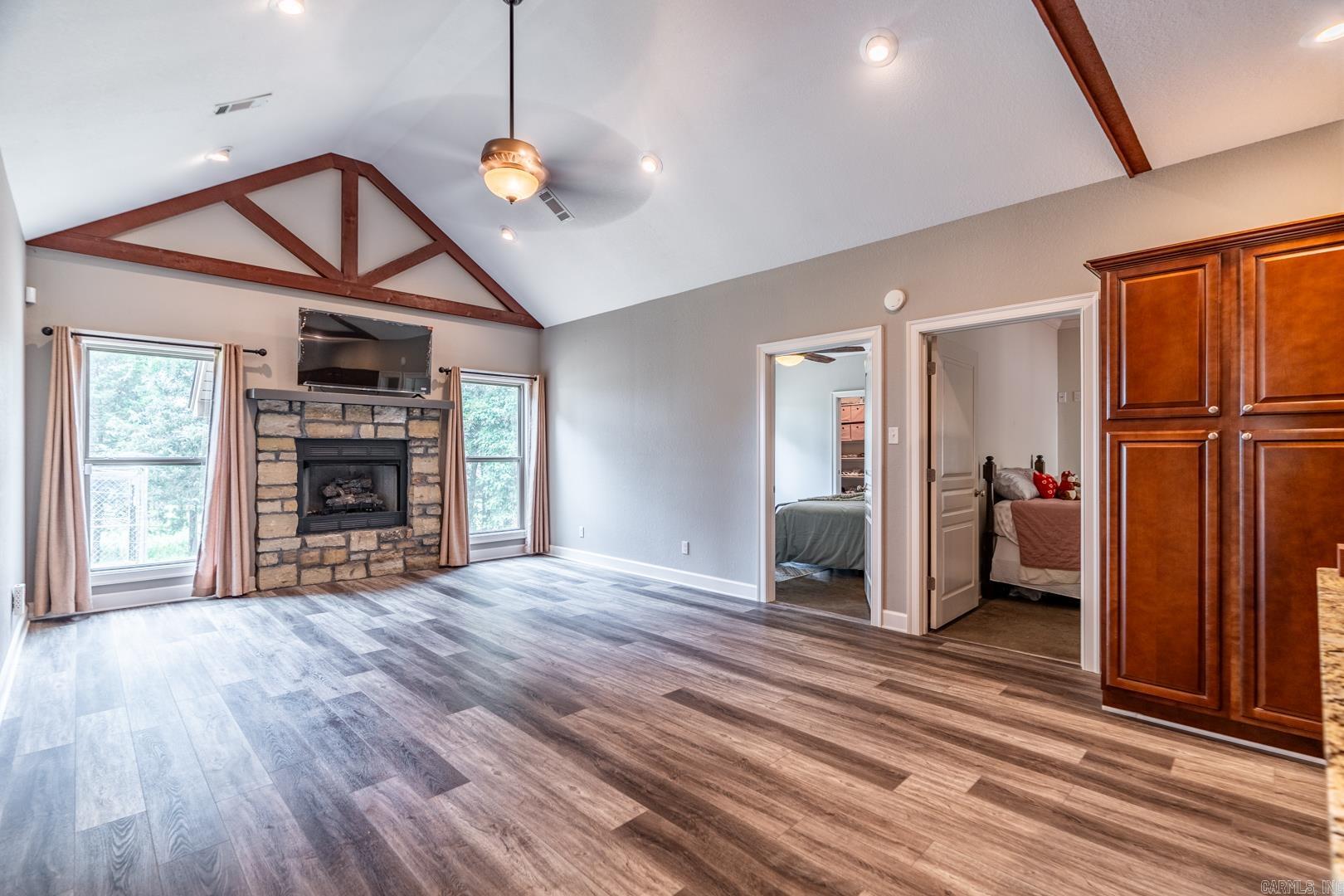 CRYSTAL COVE SUB CORRECTION PL - Residential