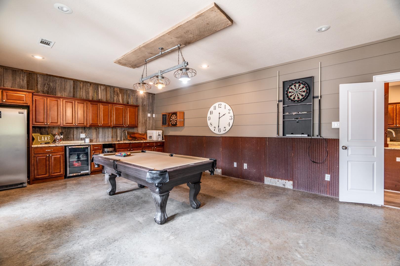 CRYSTAL COVE SUB CORRECTION PL - Residential