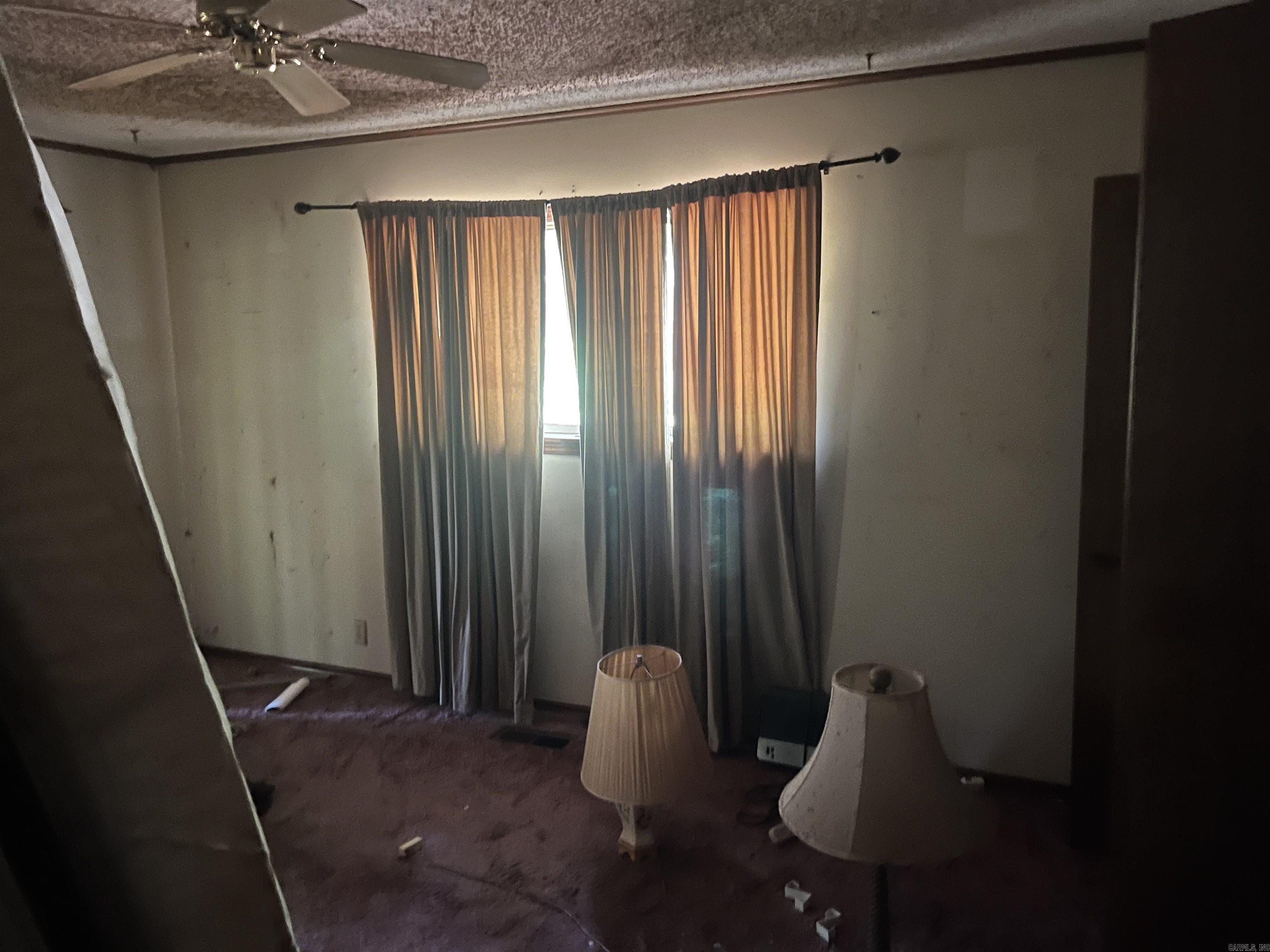 EDGEWOOD BAY - Residential