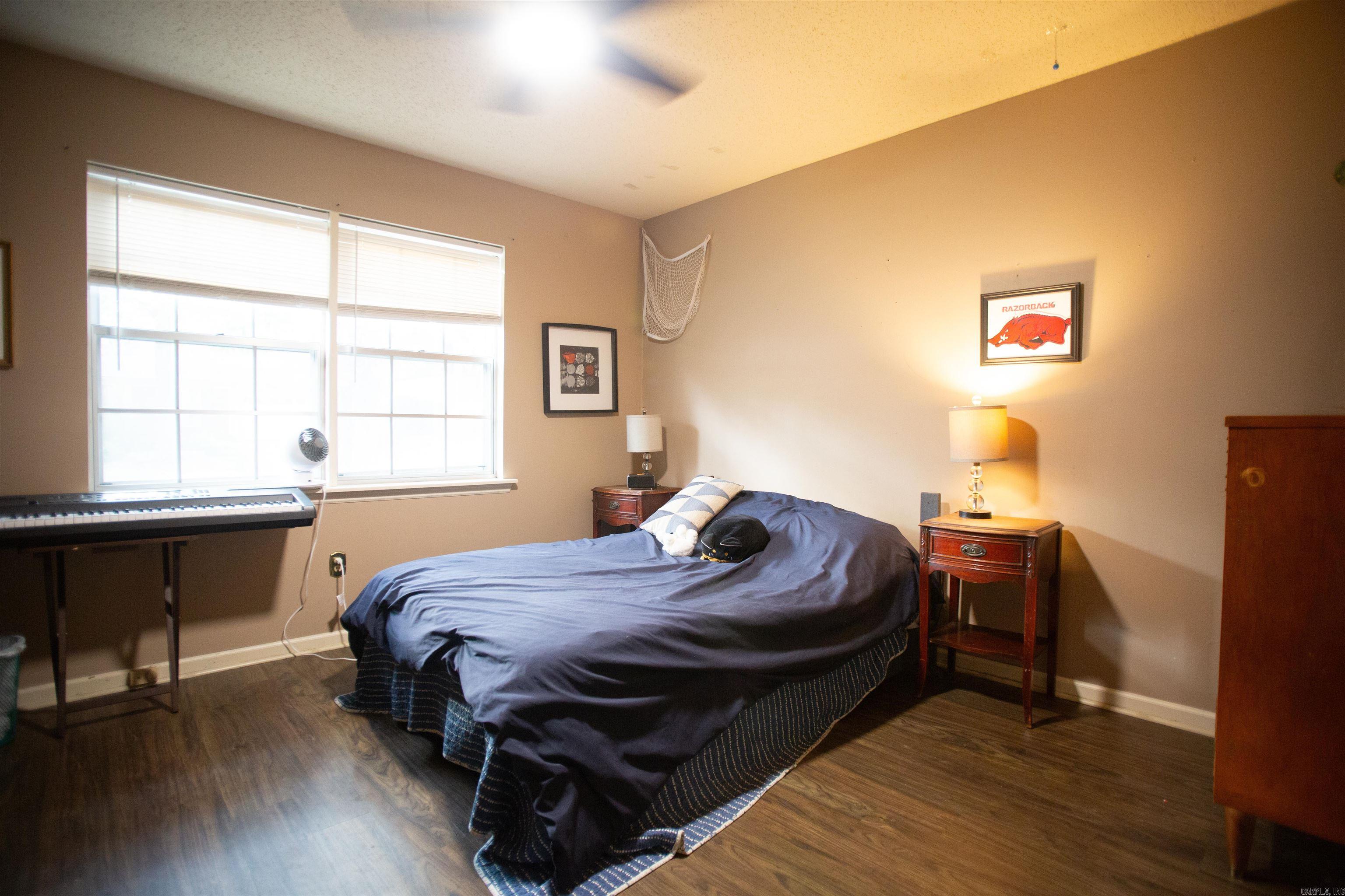 STURBRIDGE - Residential