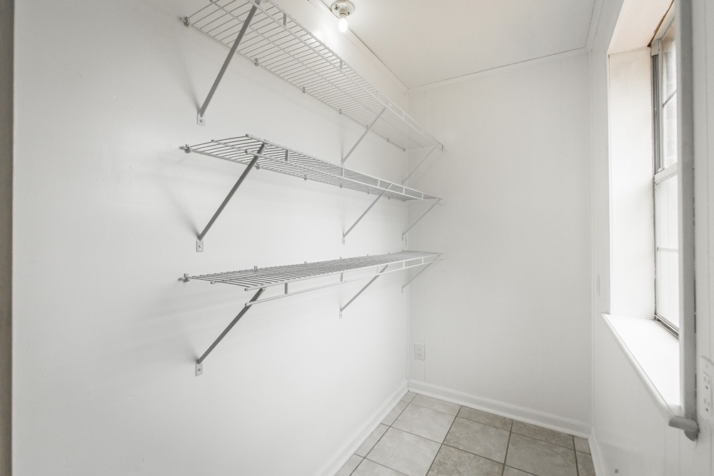 COUNTRY WEST - Residential