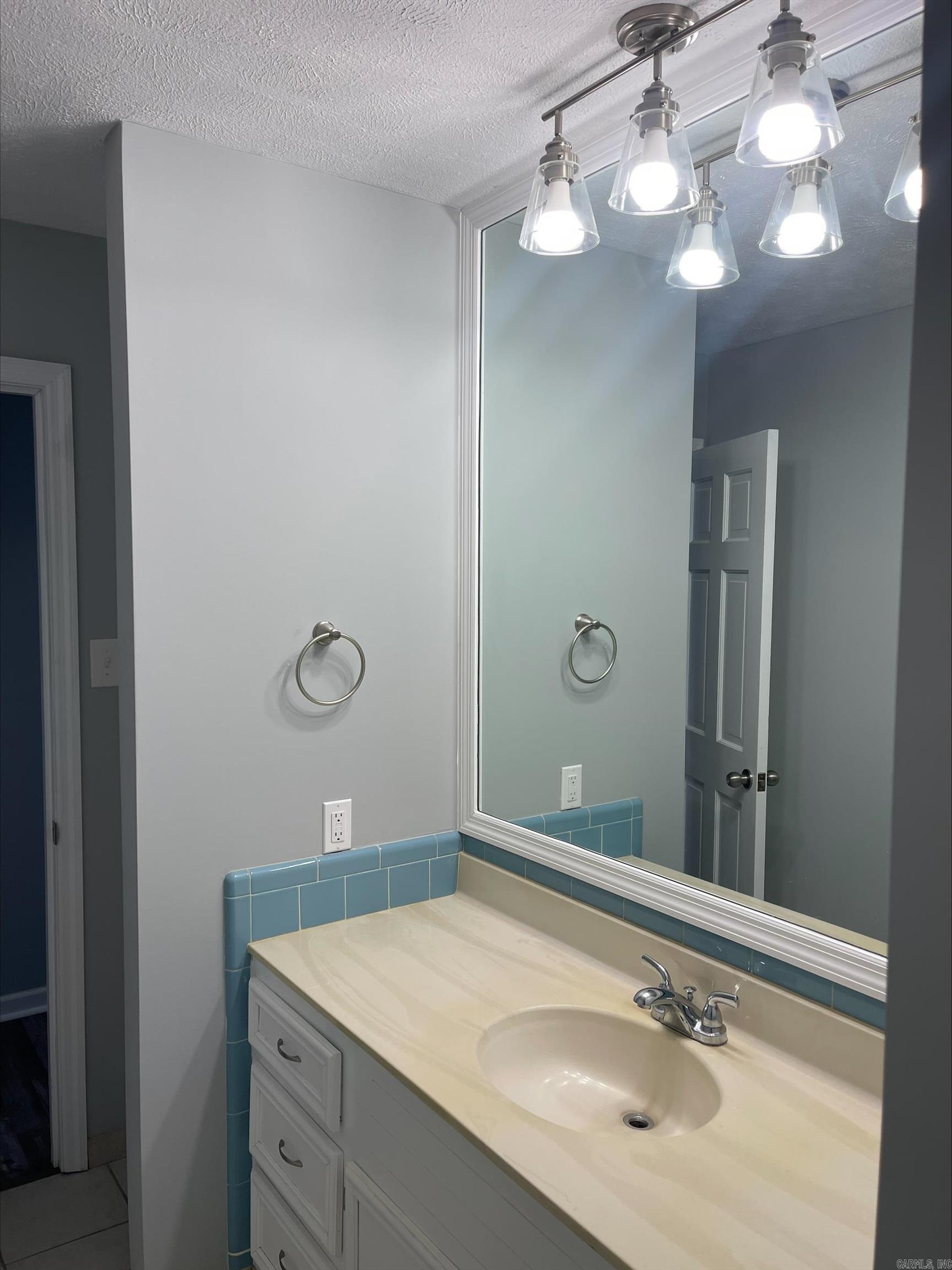 BROWN ADD TO JACK - Residential