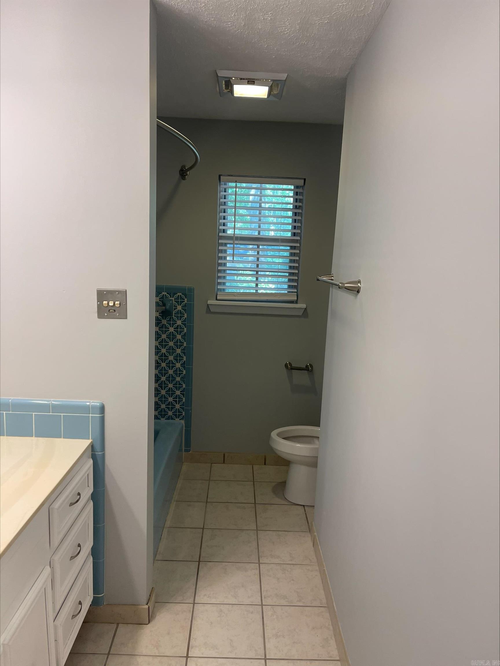 BROWN ADD TO JACK - Residential