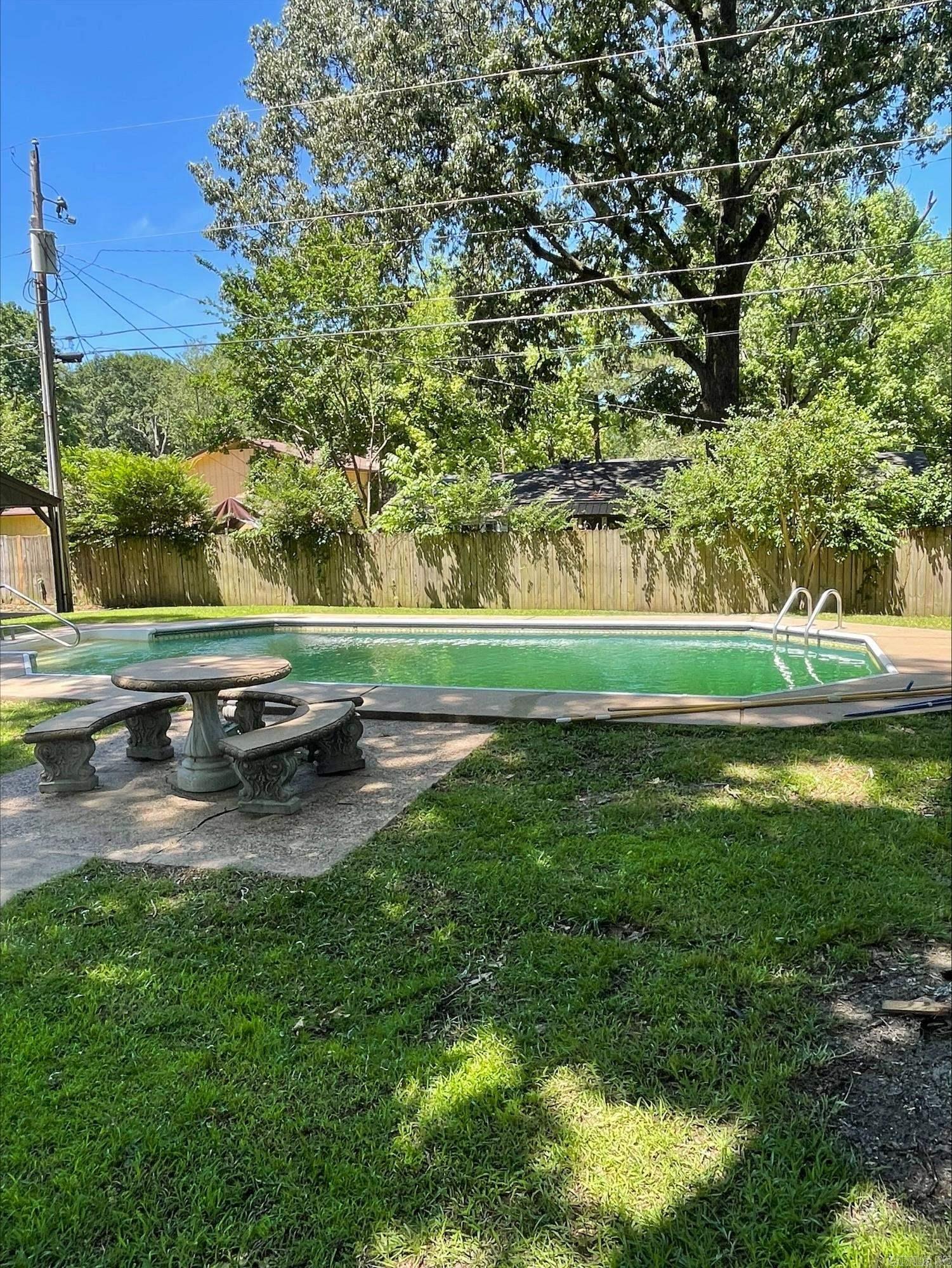 BROWN ADD TO JACK - Residential