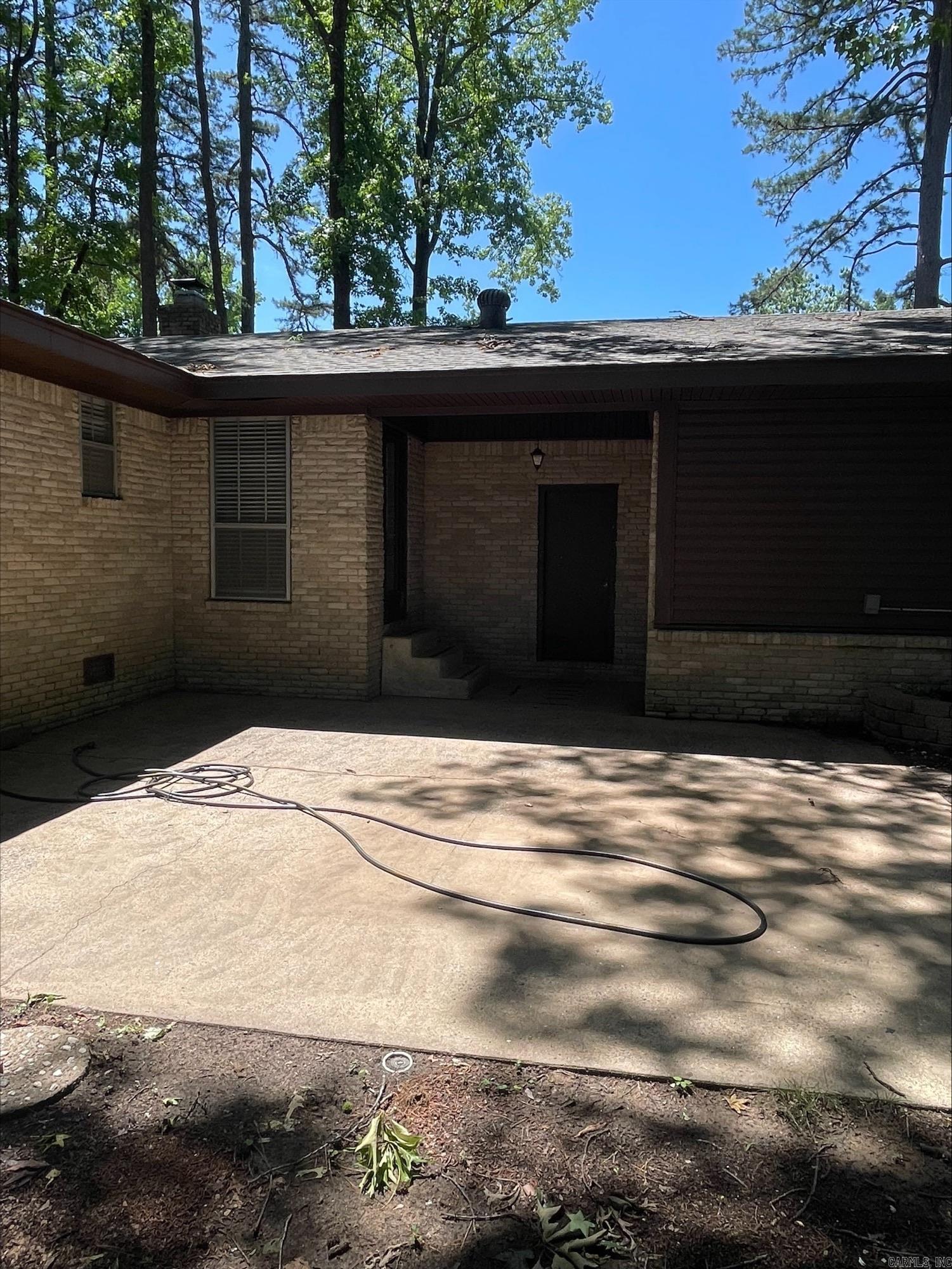 BROWN ADD TO JACK - Residential